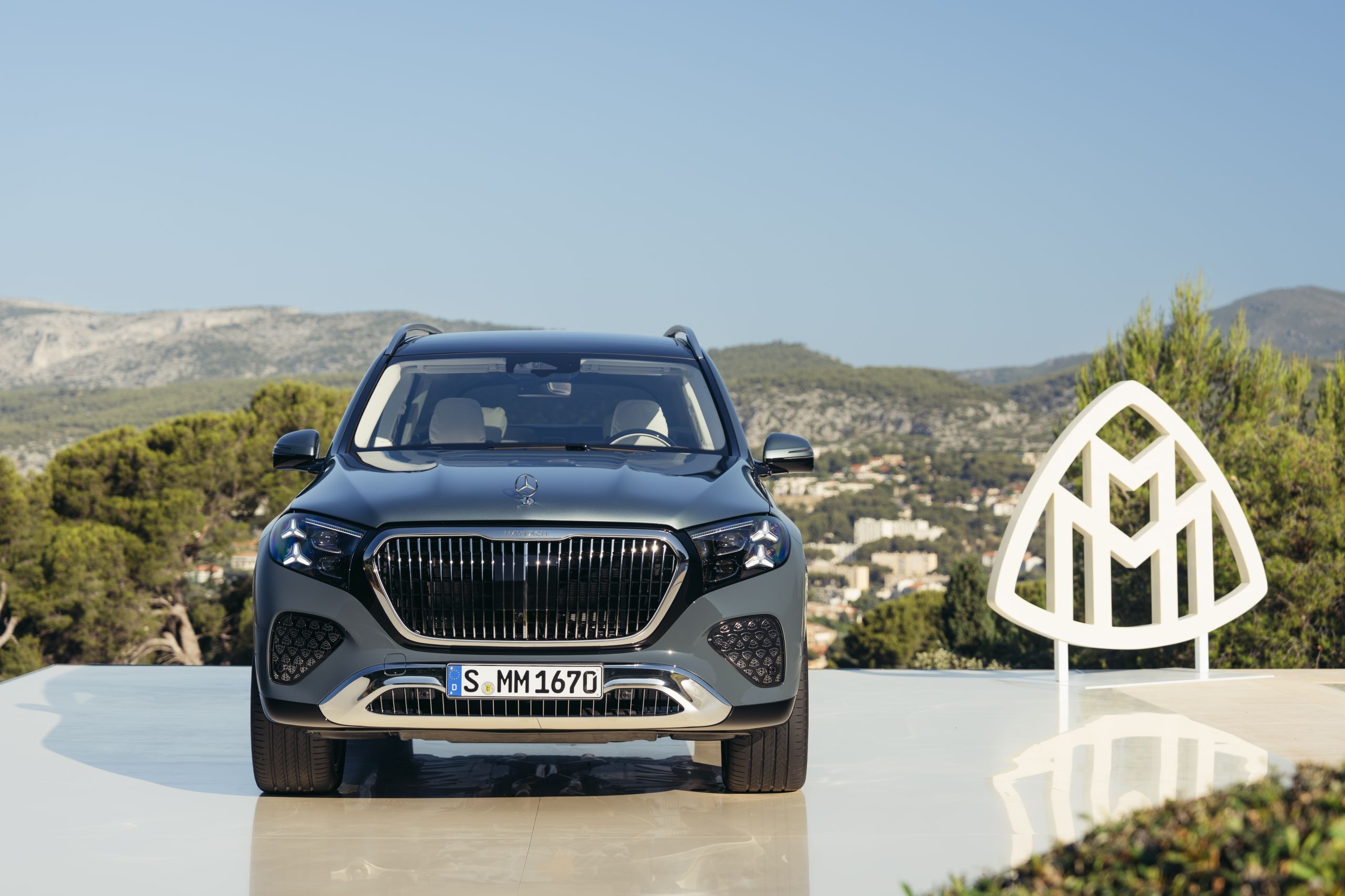2026 Mercedes-Maybach GLS 680 - 03