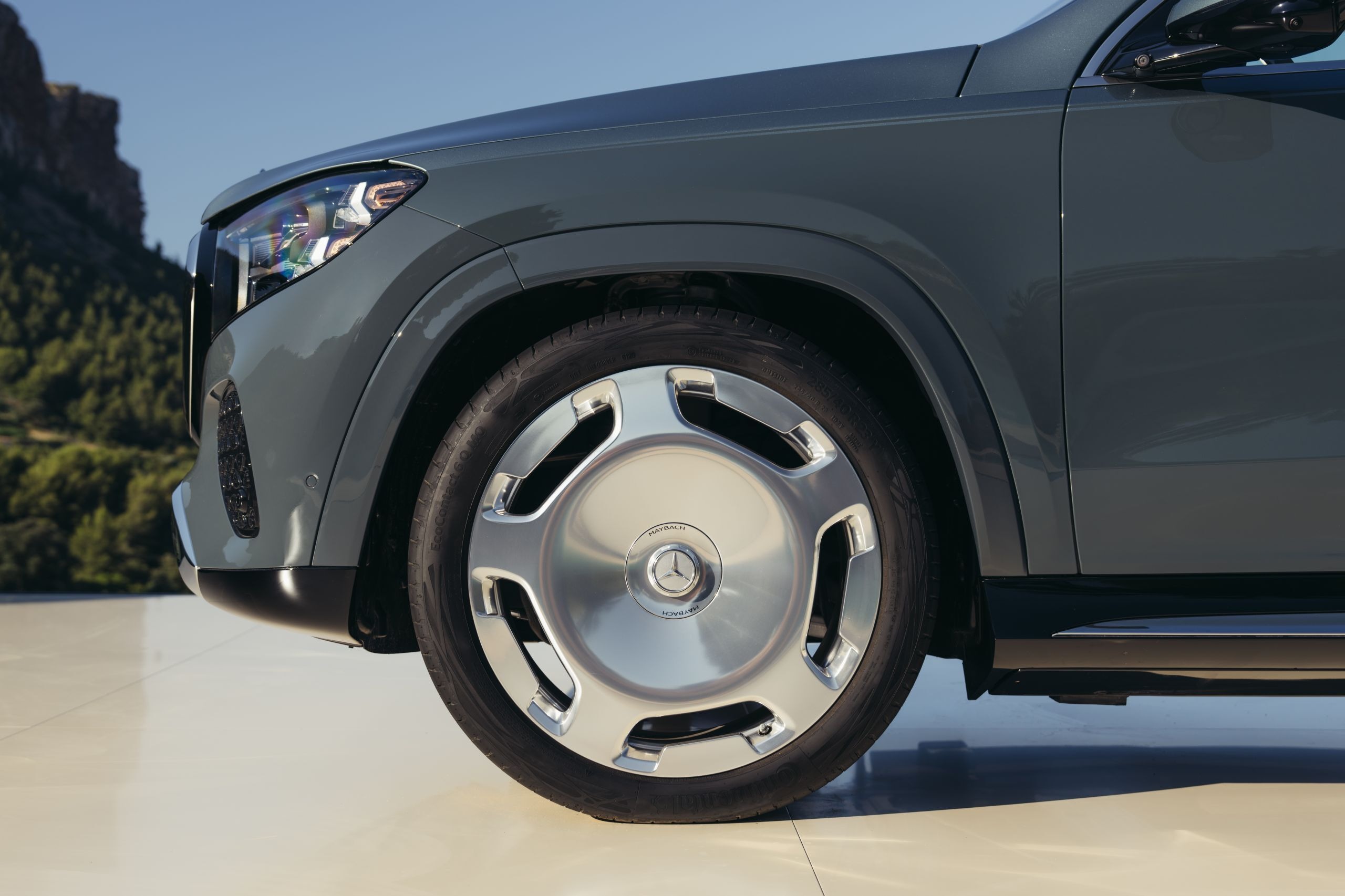 2026 Mercedes-Maybach GLS 680 - 08