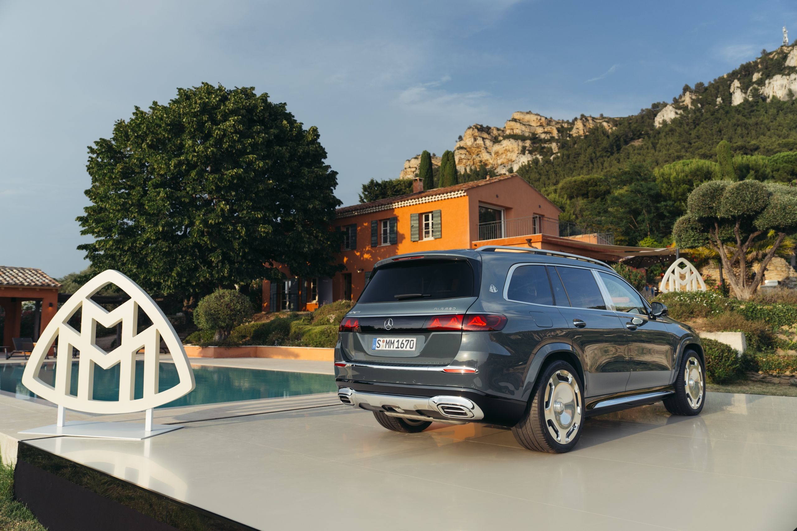 2026 Mercedes-Maybach GLS 680 - 12