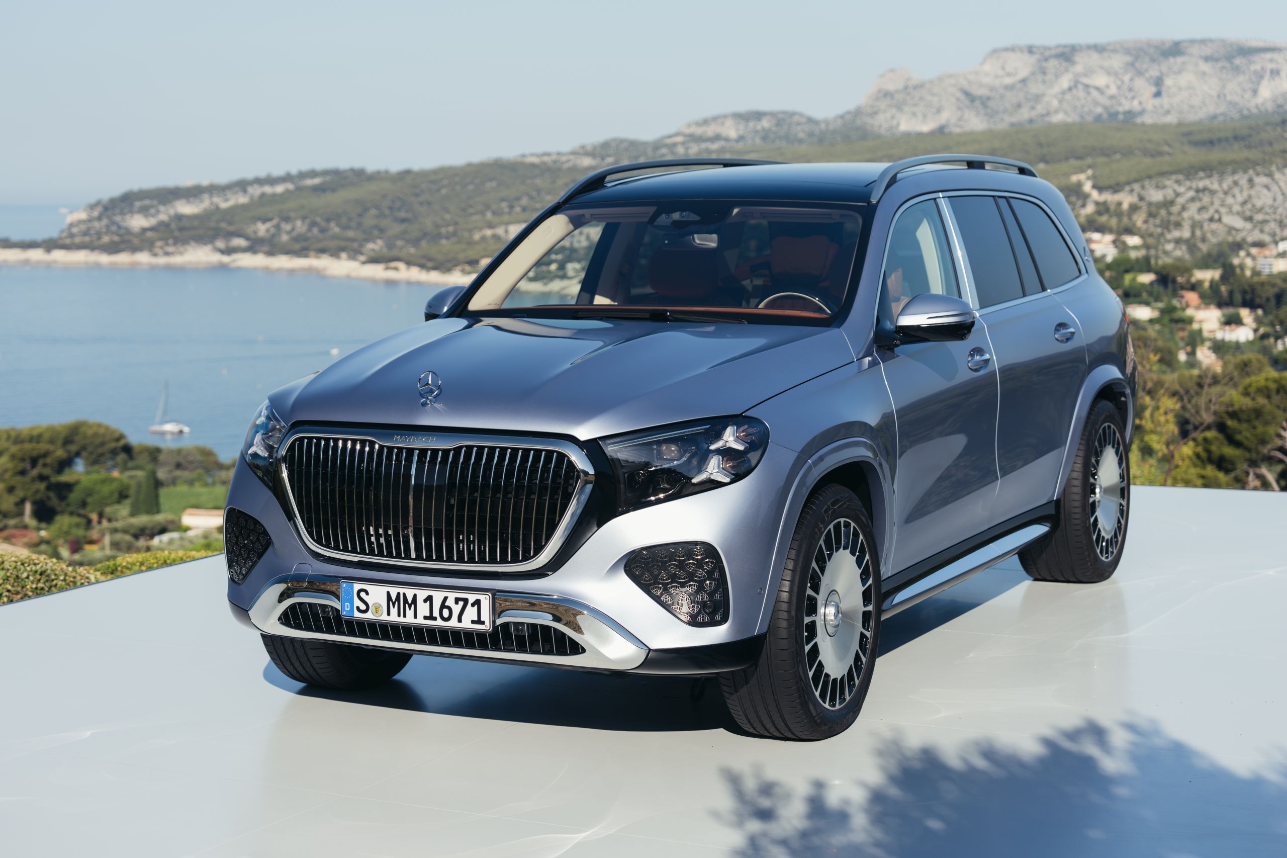 2026 Mercedes-Maybach GLS 680 - 37