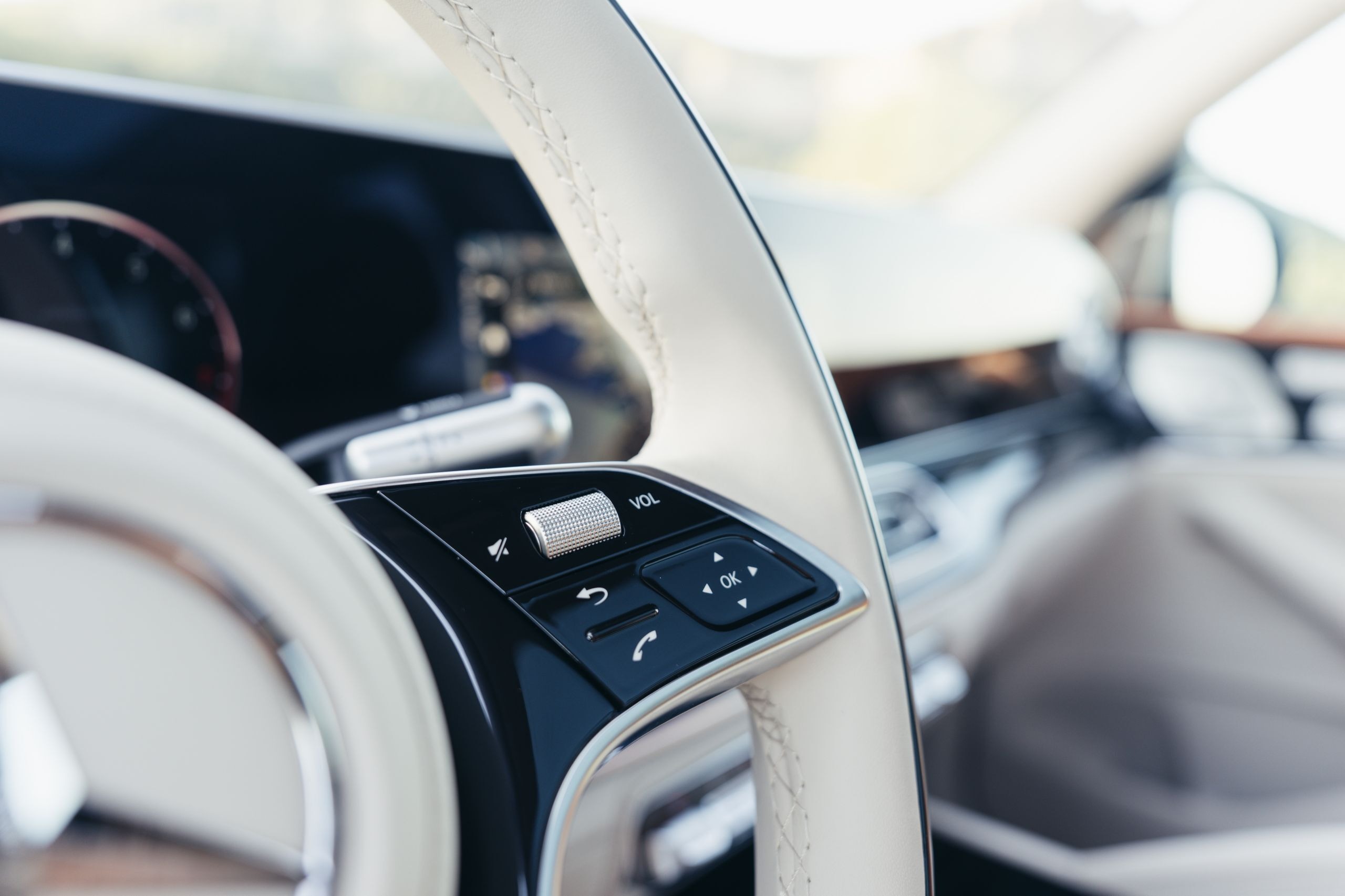 2026 Mercedes-Maybach GLS 680 - 54