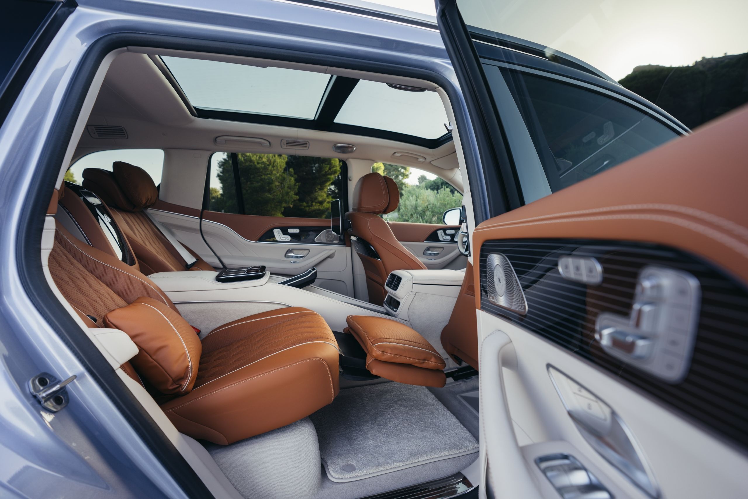 2026 Mercedes-Maybach GLS 680 - 61