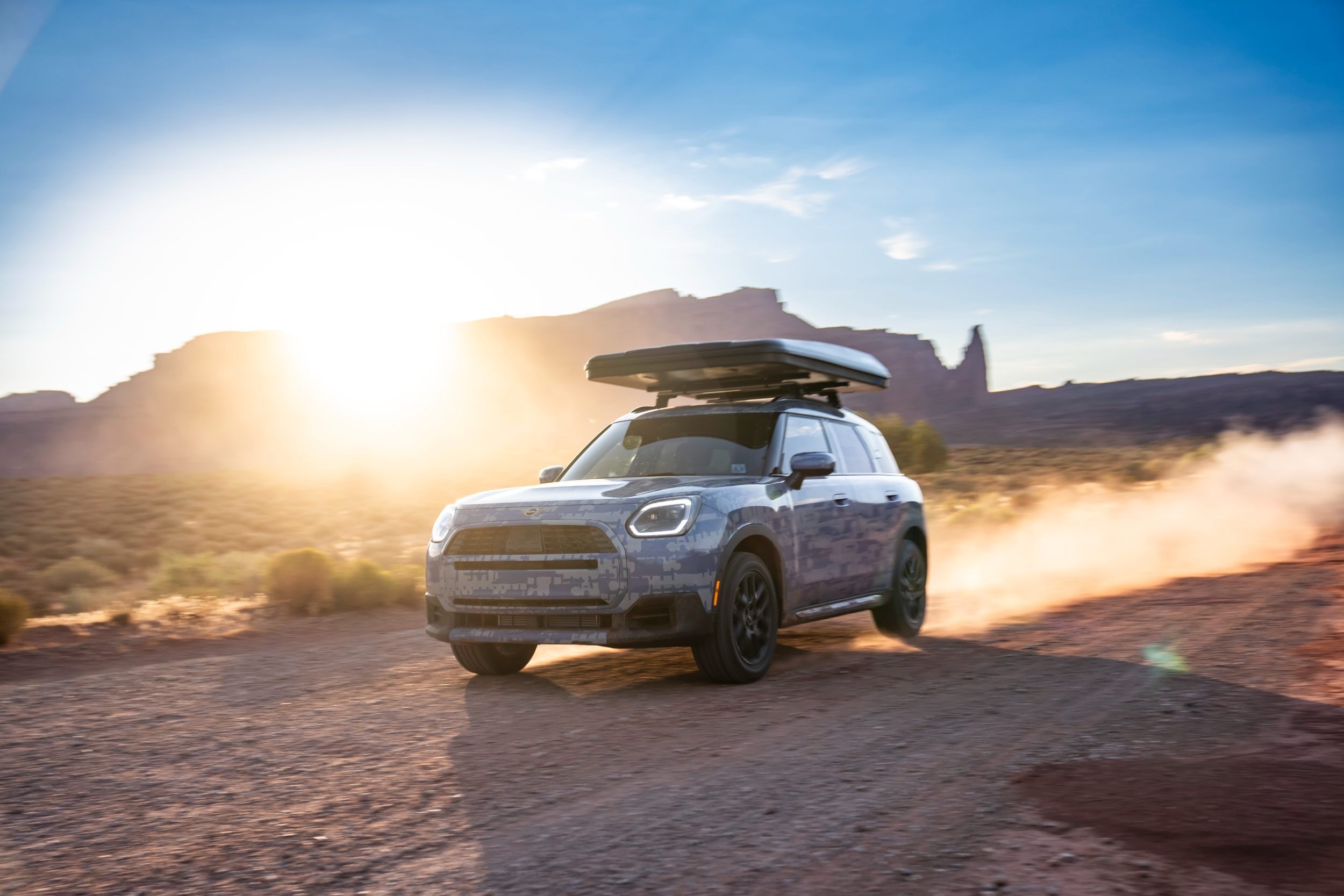 Mini Countryman - Rugged Variant - Teaser (1)