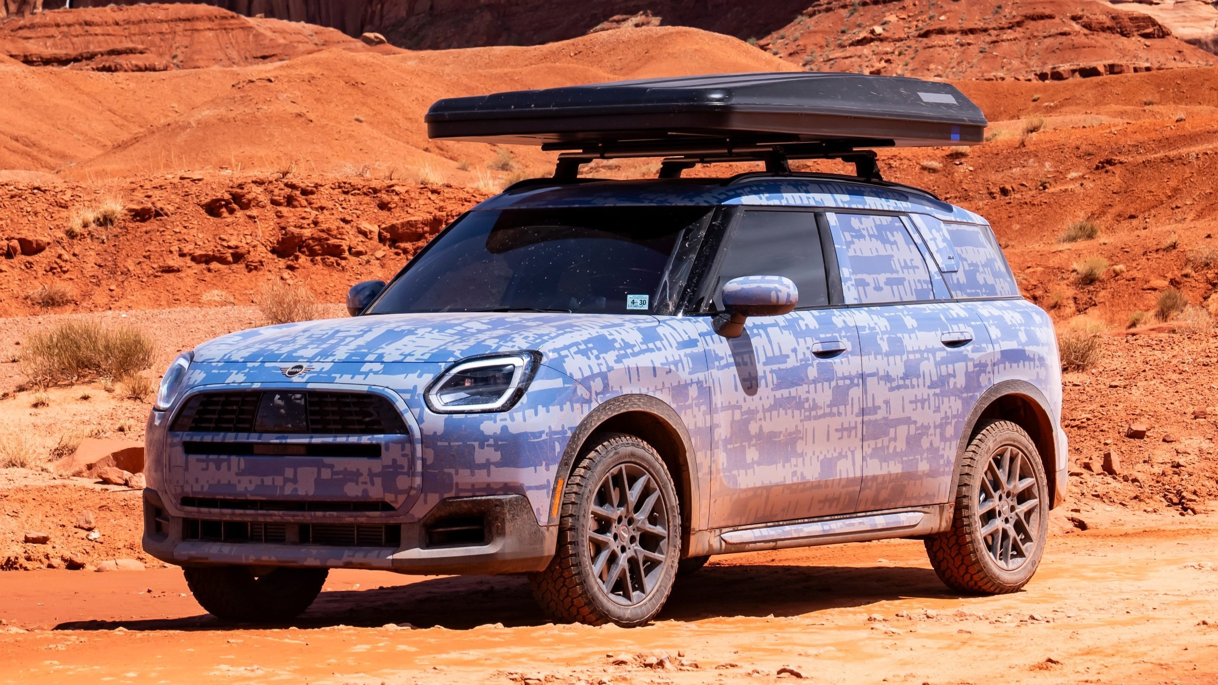 Mini Countryman - Rugged Variant - Teaser (23) copy