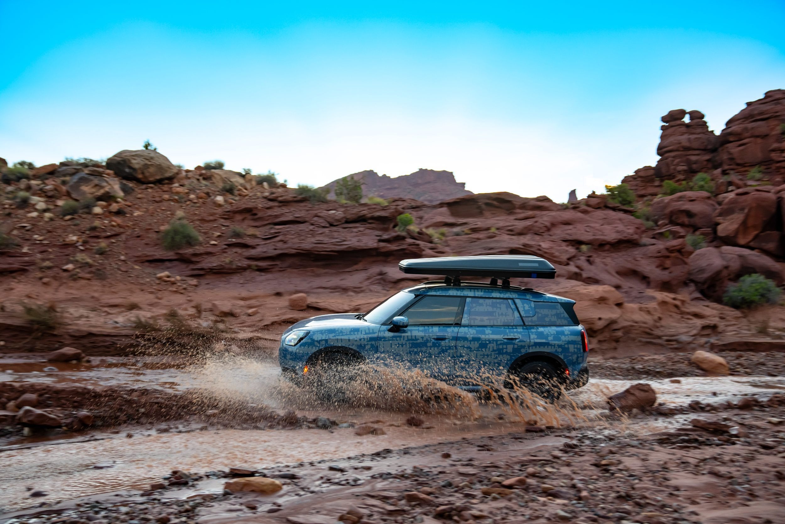 Mini Countryman - Rugged Variant - Teaser (9)