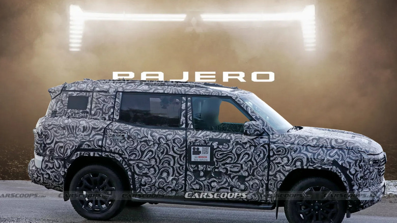 Mitsubishi-Pajero-teaser copy