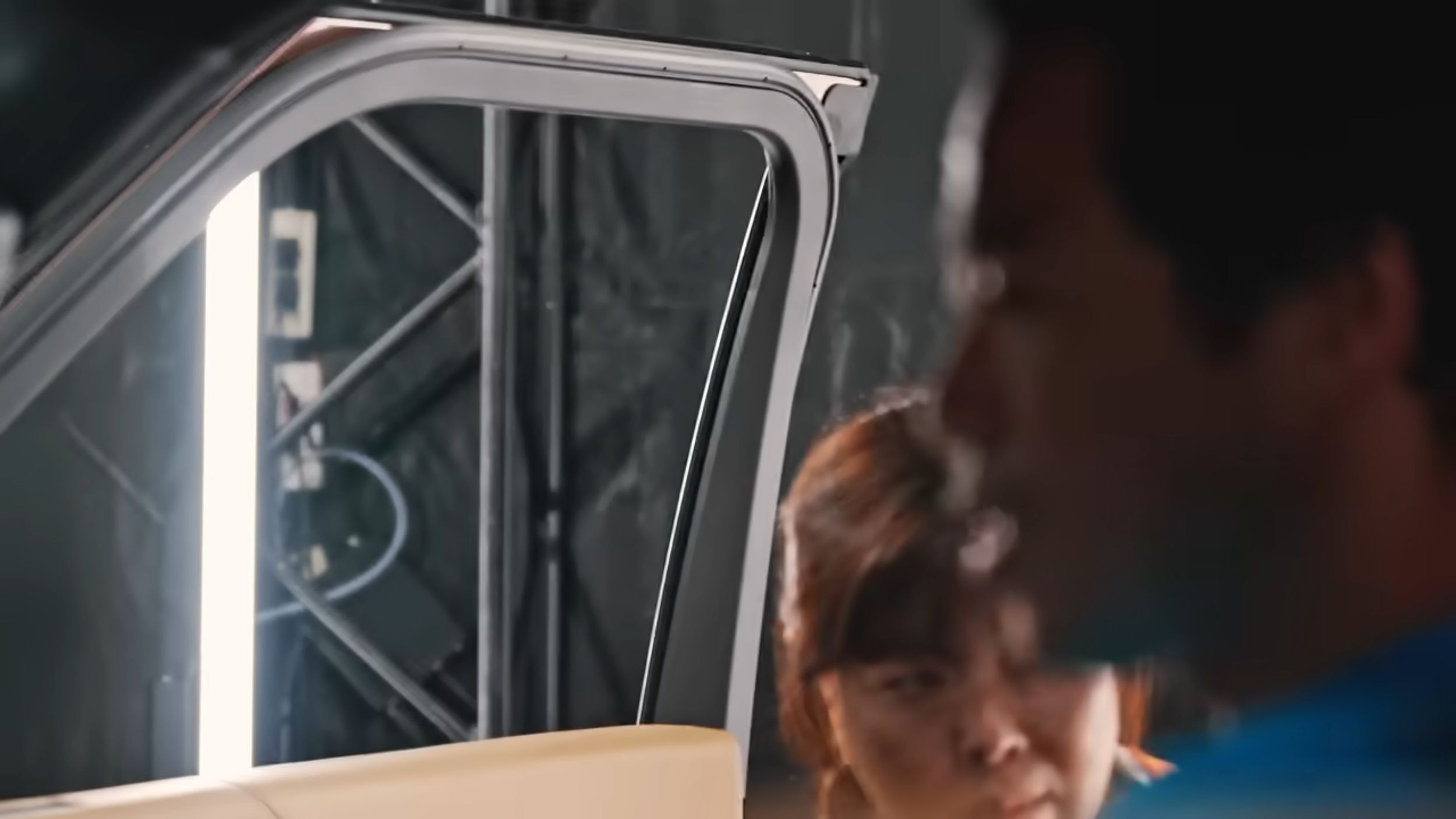 Mitsubishi Pajero Preview - Fans (4)