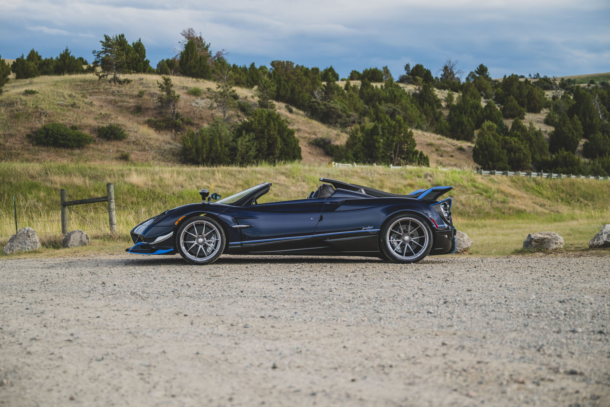 2024-Pagani-Huayra-Roadster--Executor-_1468129