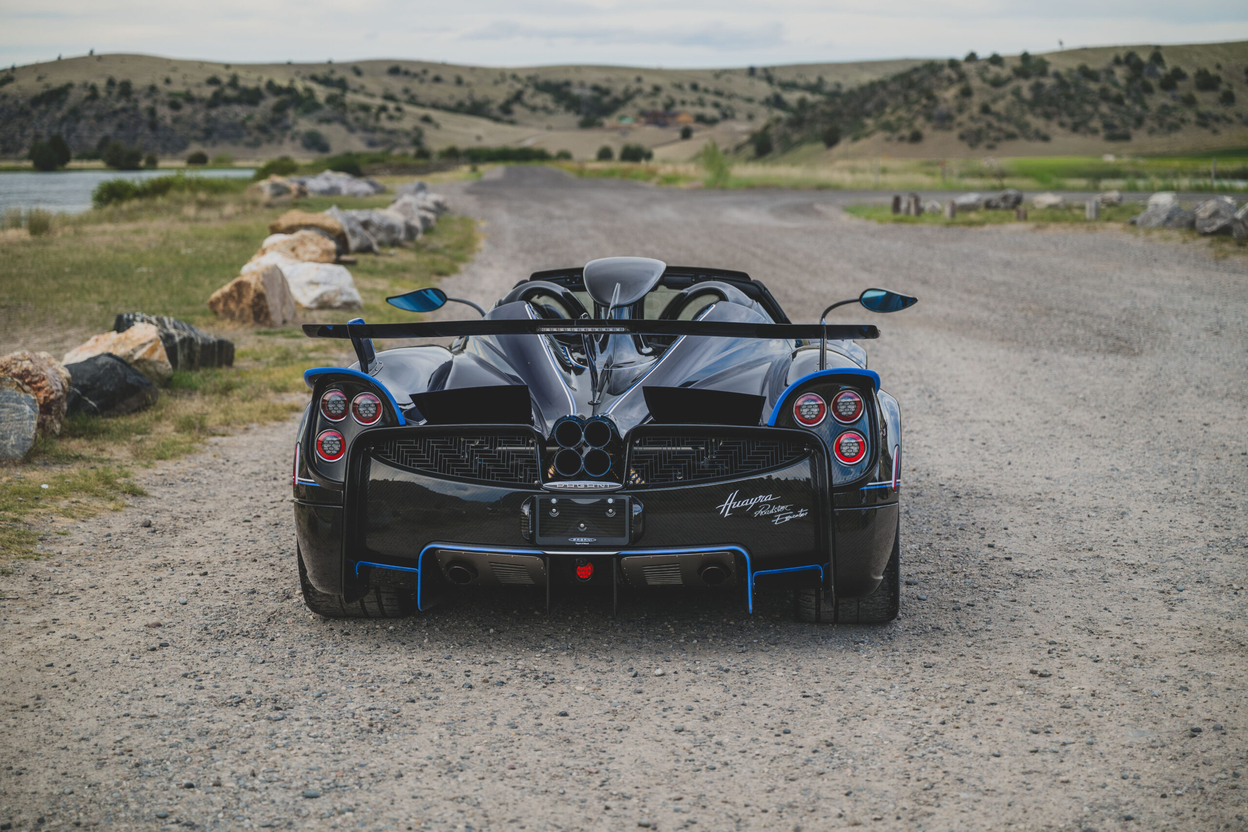 2024-Pagani-Huayra-Roadster--Executor-_1468131