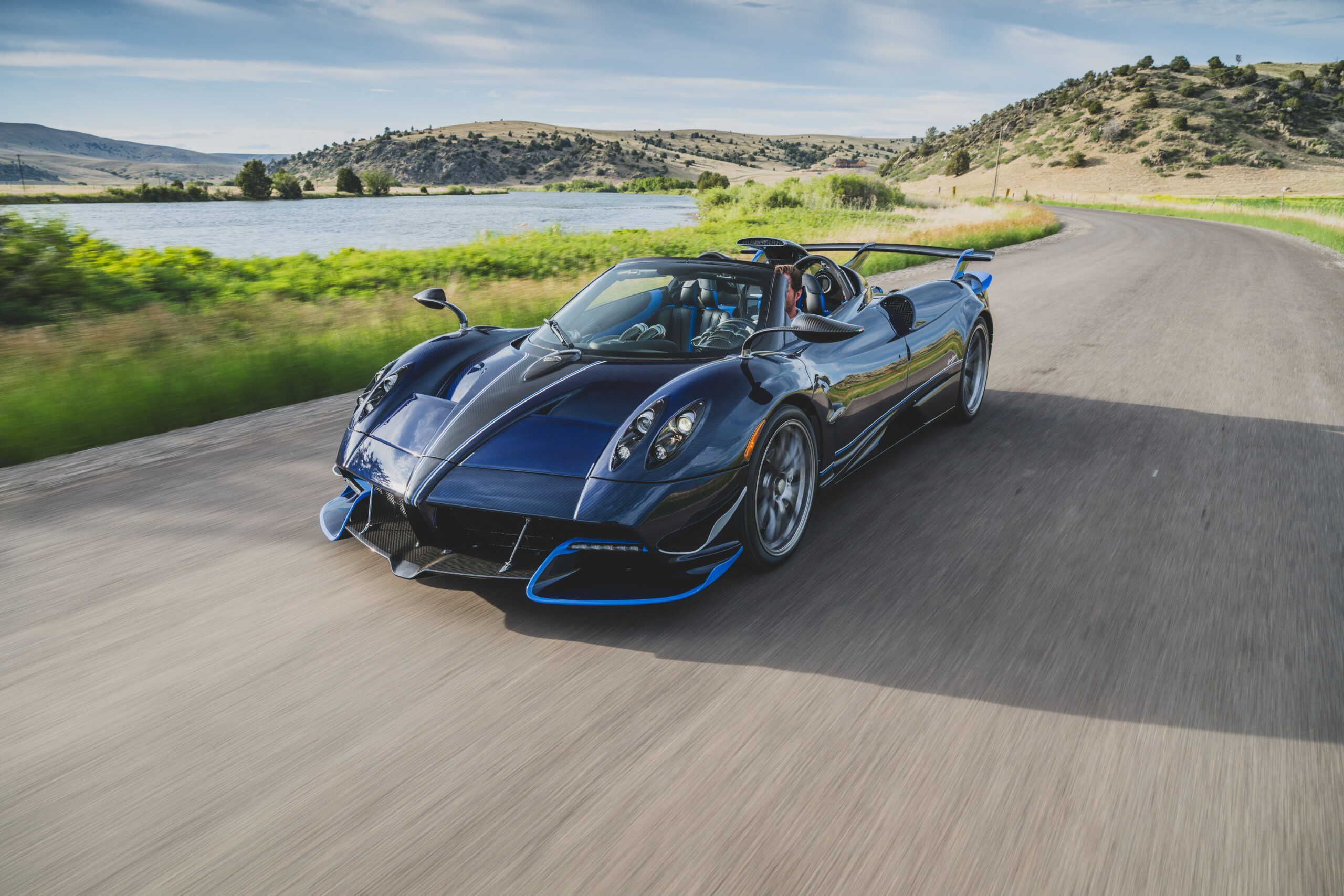 2024-Pagani-Huayra-Roadster--Executor-_1468133