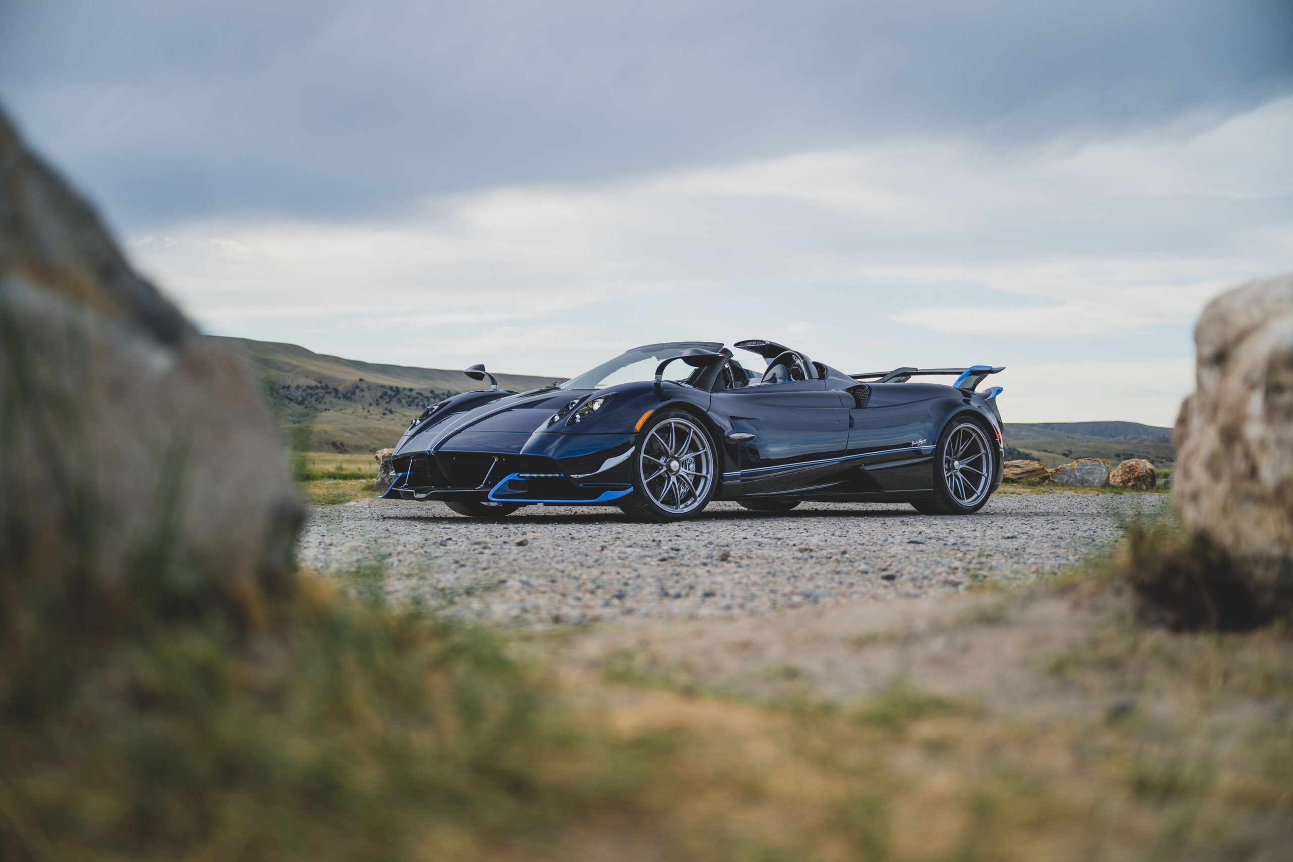 2024-Pagani-Huayra-Roadster--Executor-_1468135