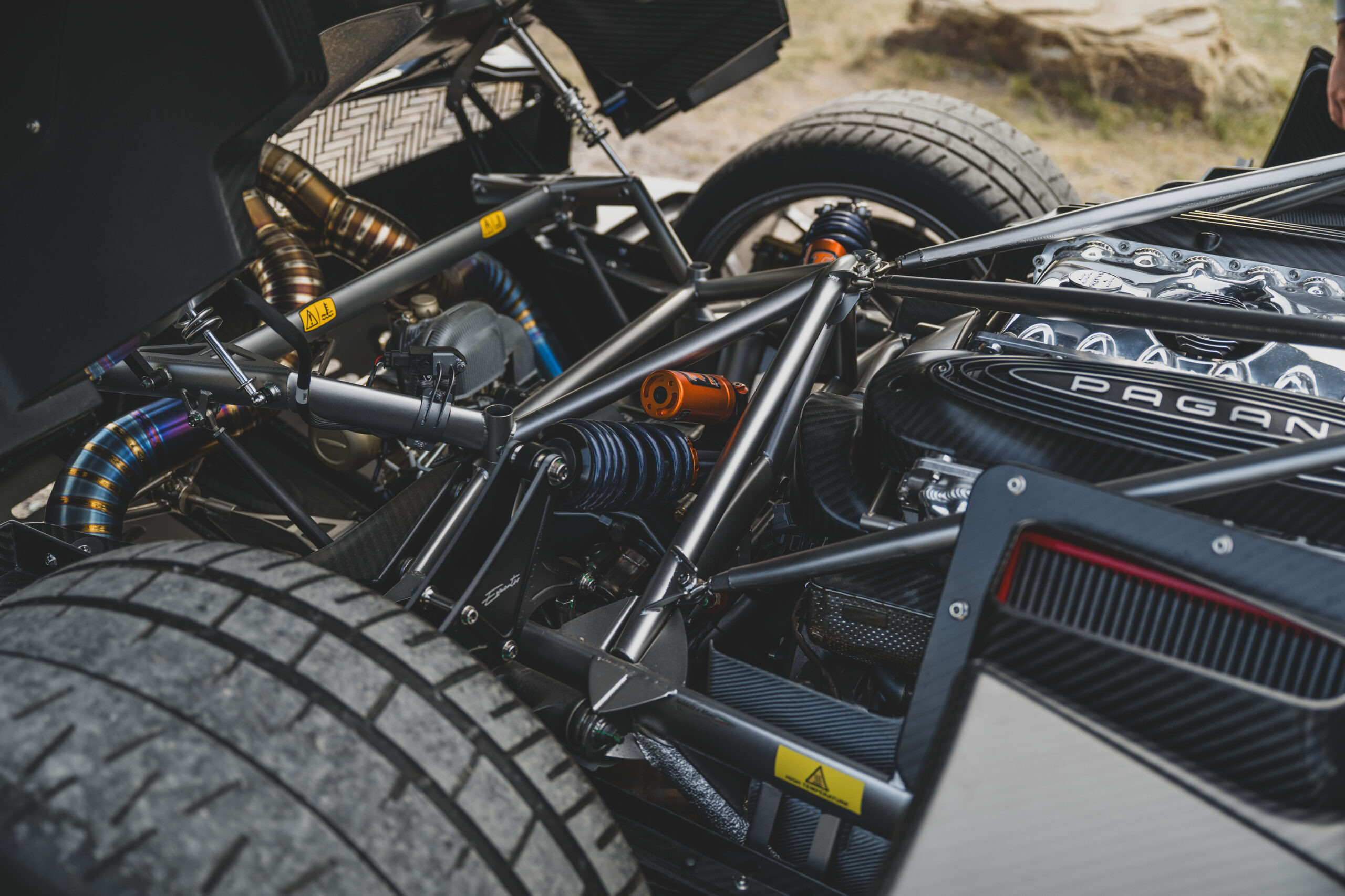2024-Pagani-Huayra-Roadster--Executor-_1468203