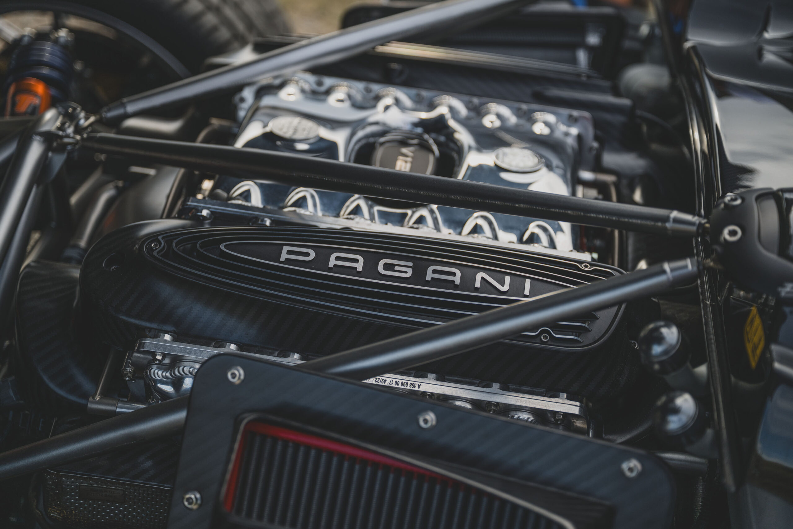 2024-Pagani-Huayra-Roadster--Executor-_1468204