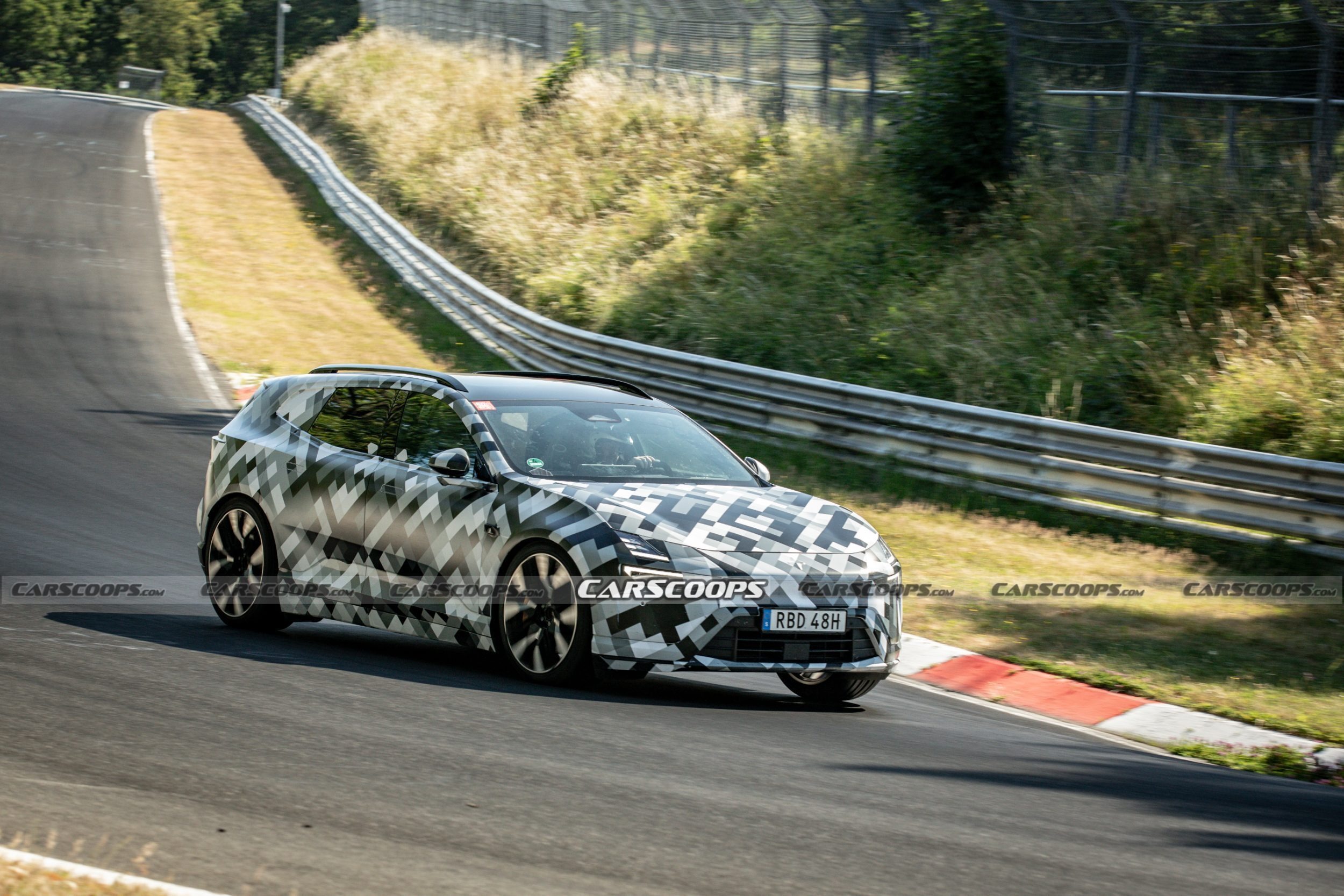 Polestar 4 SUV - Scoops - Baldauf (10)