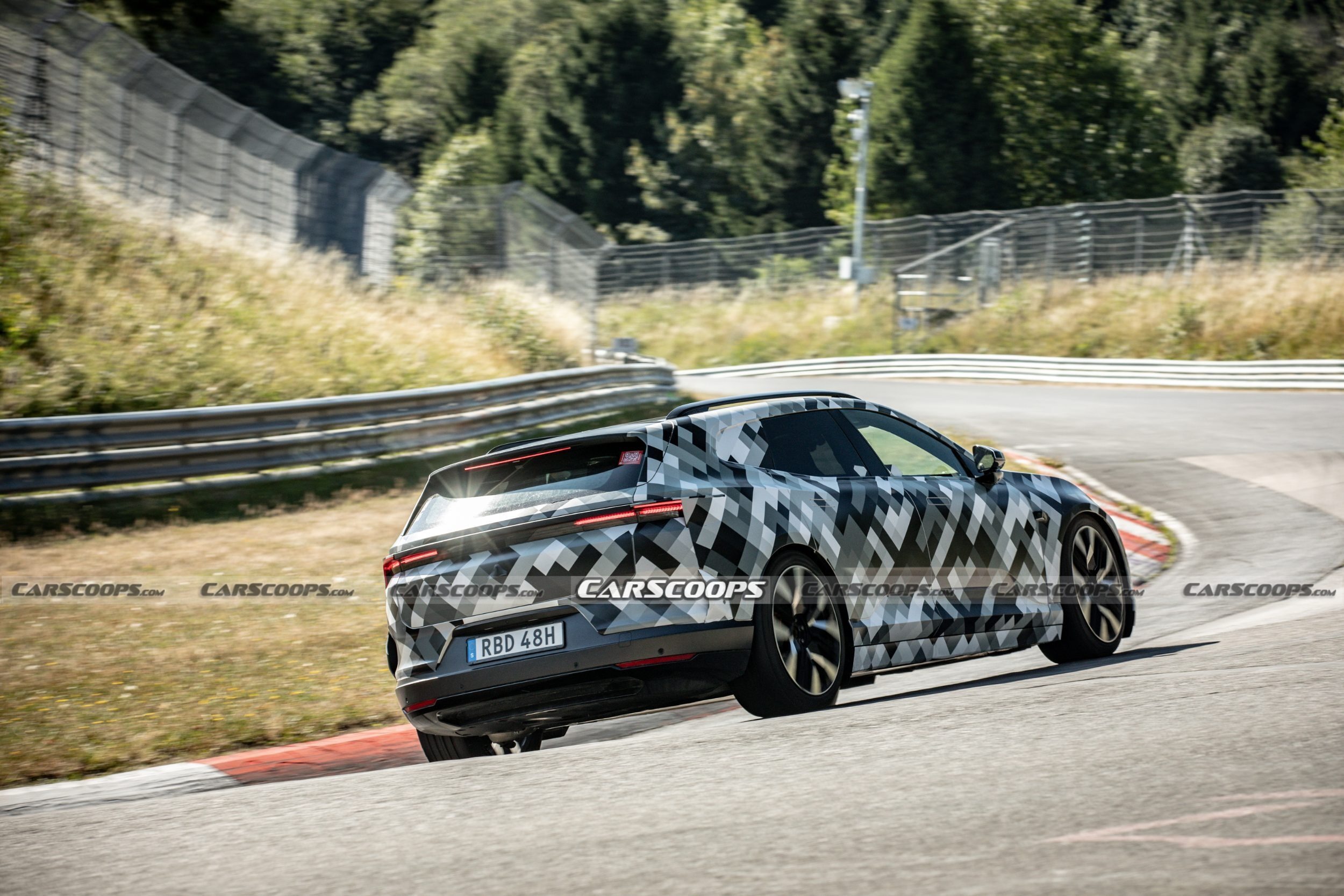Polestar 4 SUV - Scoops - Baldauf (14)