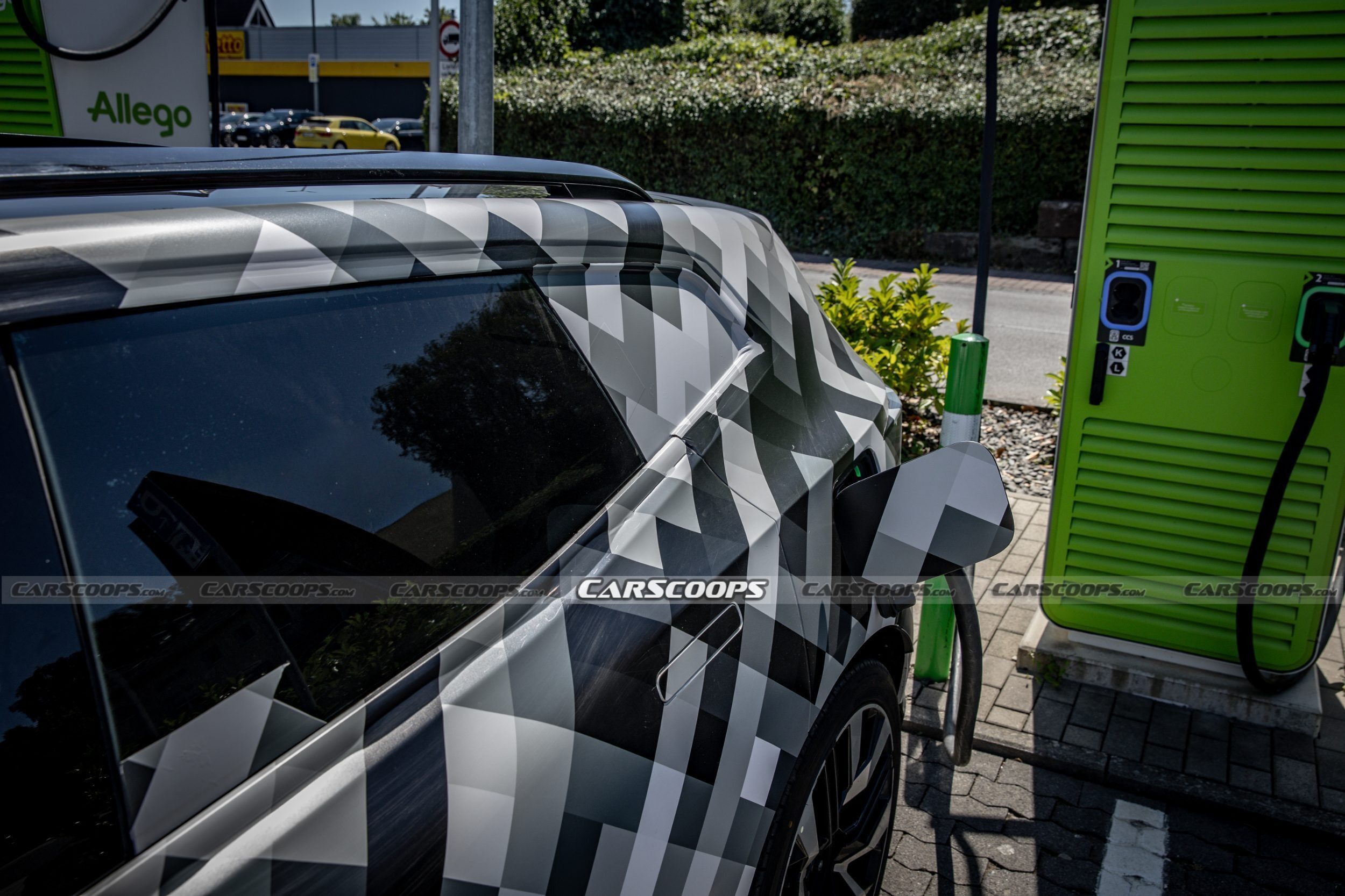 Polestar 4 SUV - Scoops - Baldauf (32)