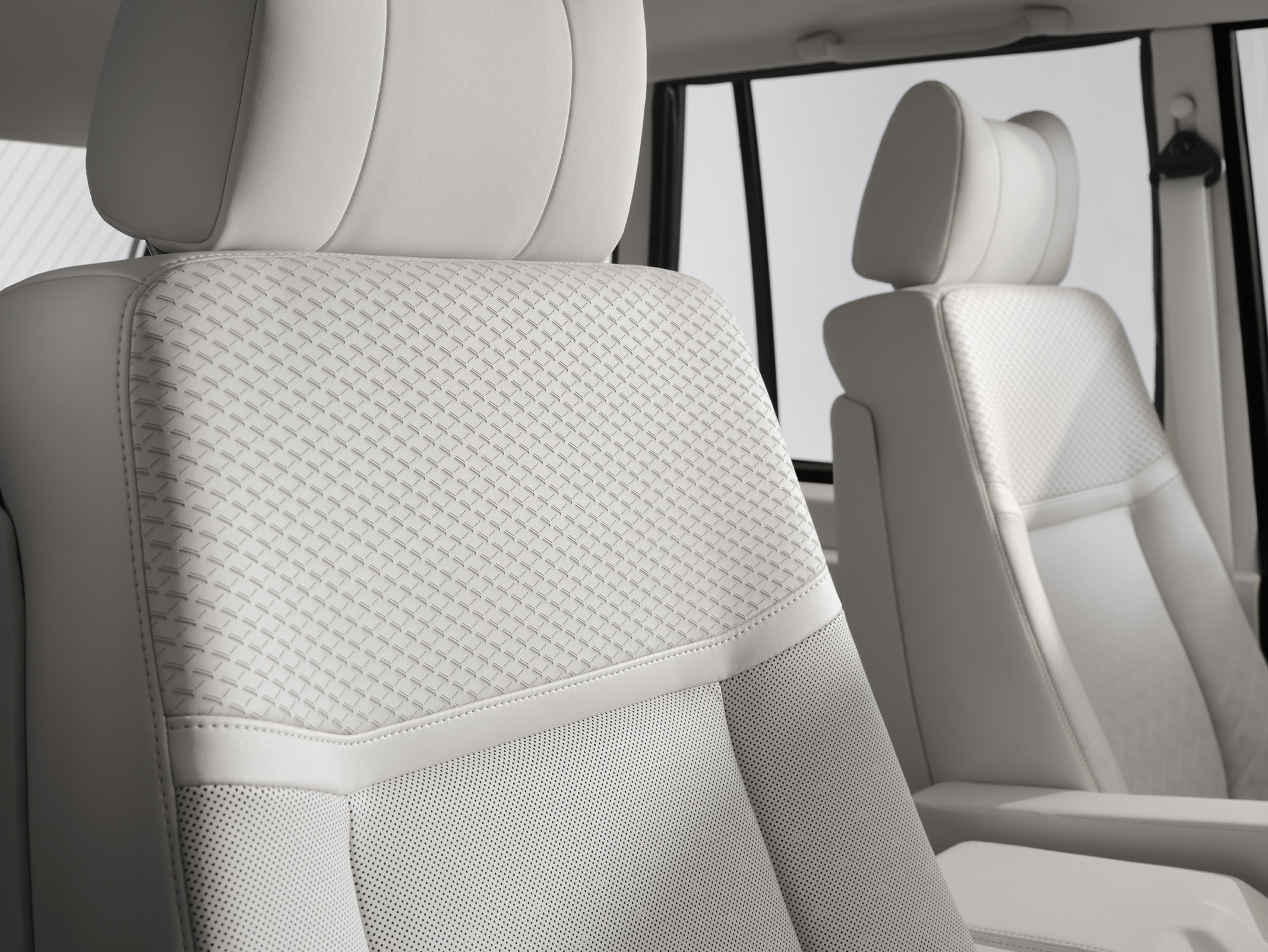 CLASSIC_SEAT_DETAIL-02a_FINAL_LR_72dpi
