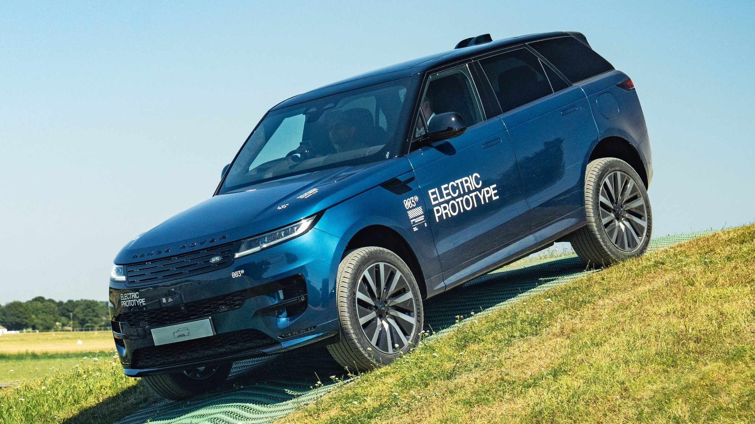 Range Rover Sport Electric Prototype - Goodwood (12) copy