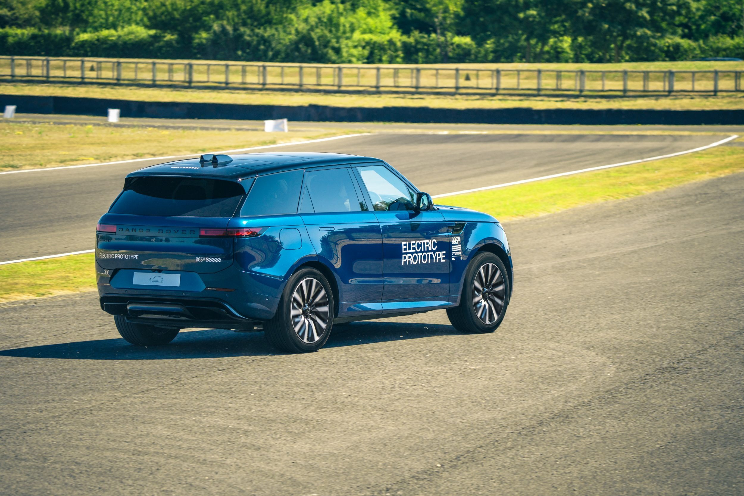 Range Rover Sport Electric Prototype - Goodwood (14)