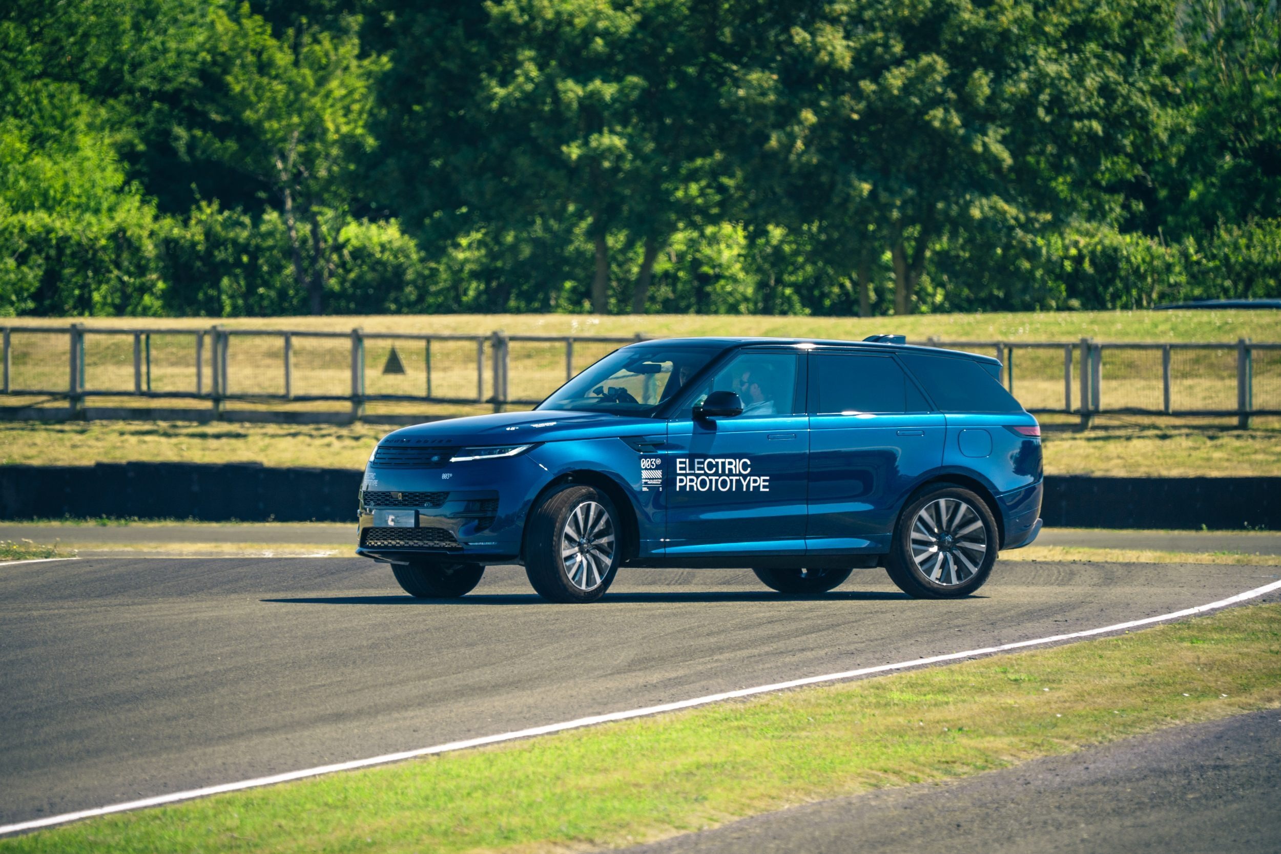 Range Rover Sport Electric Prototype - Goodwood (15)