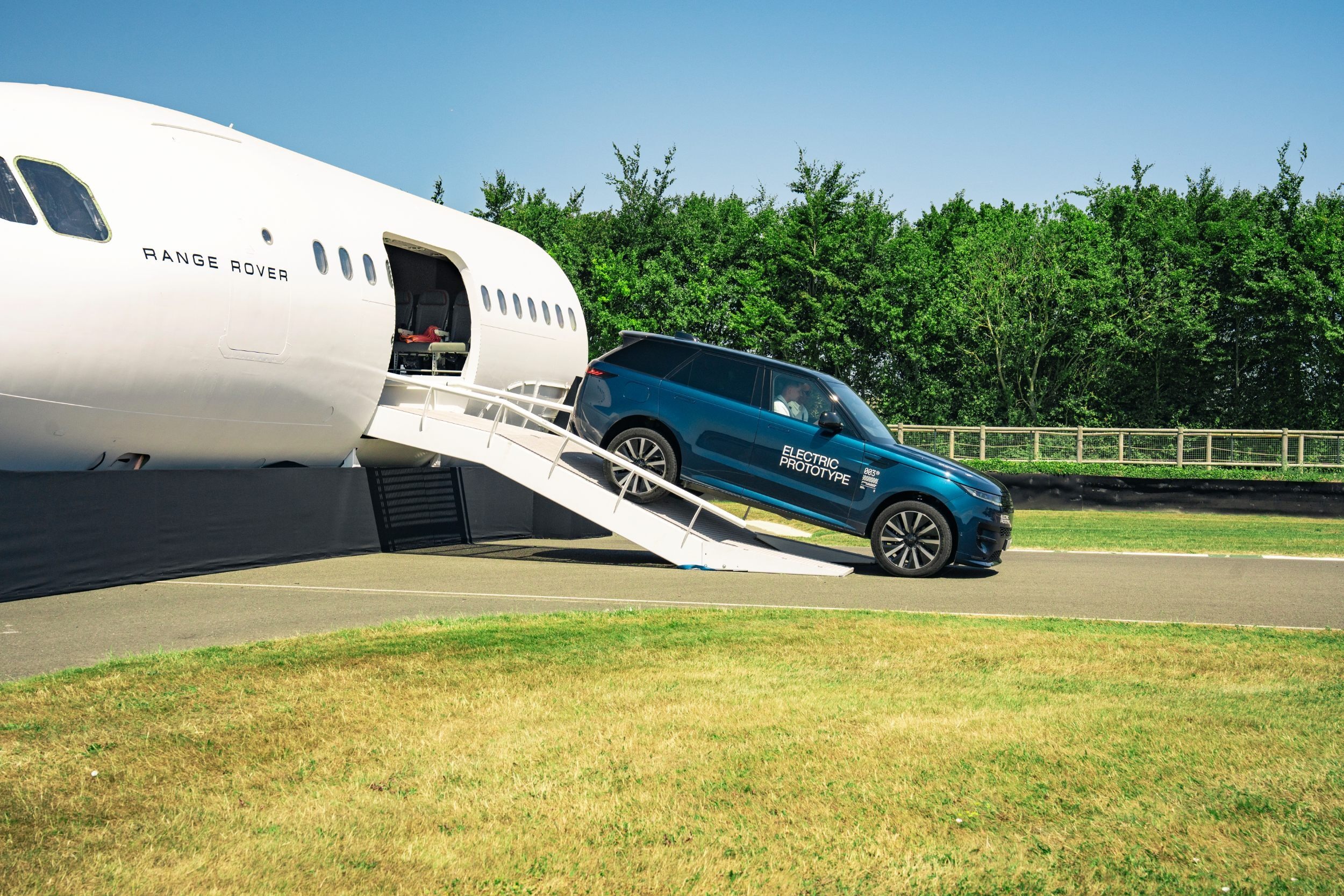 Range Rover Sport Electric Prototype - Goodwood (4)