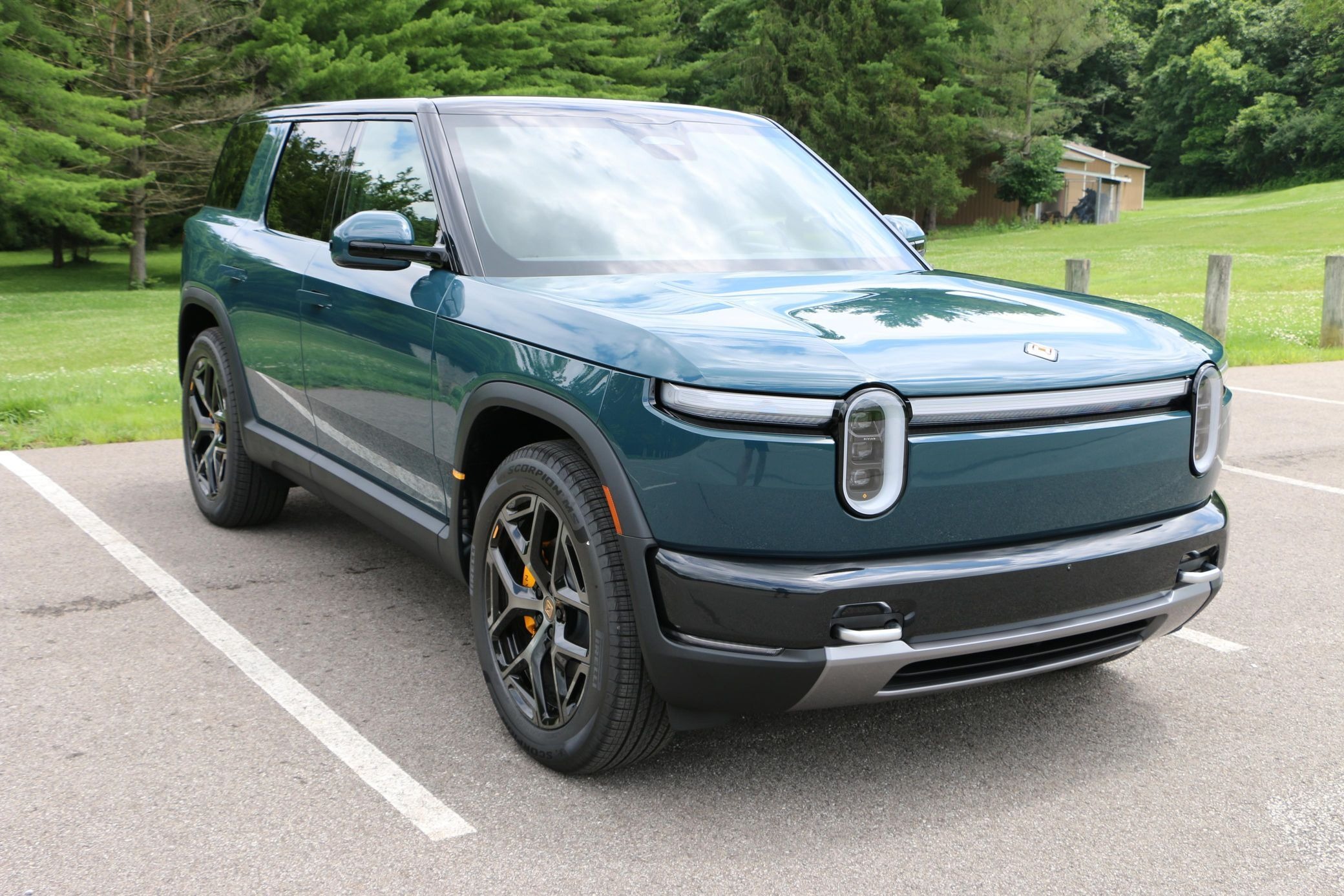 Rivian R2 Auction 724 5