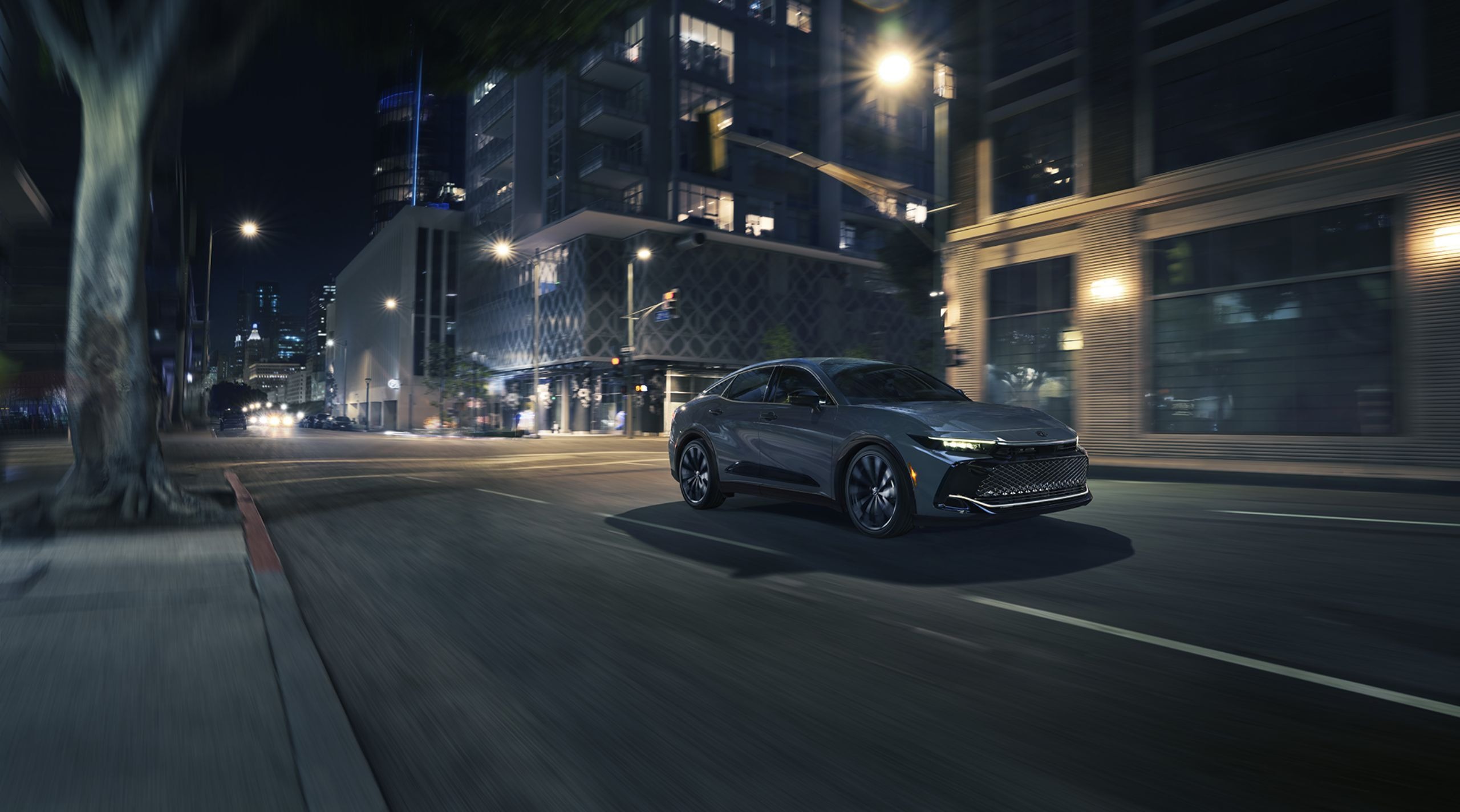 2027 Toyota Crown USA New - 01