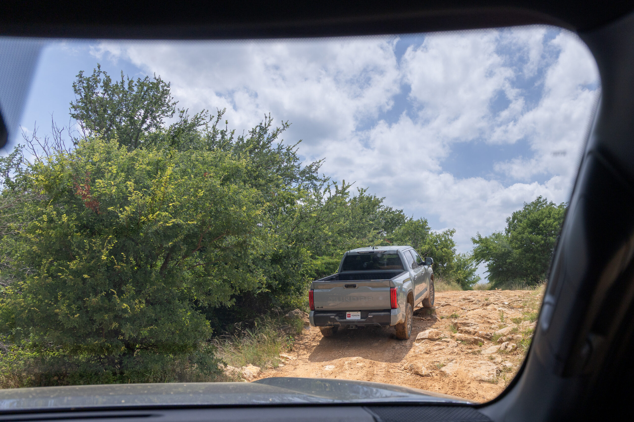 2027_Toyota_Trailhunter_Family_-10