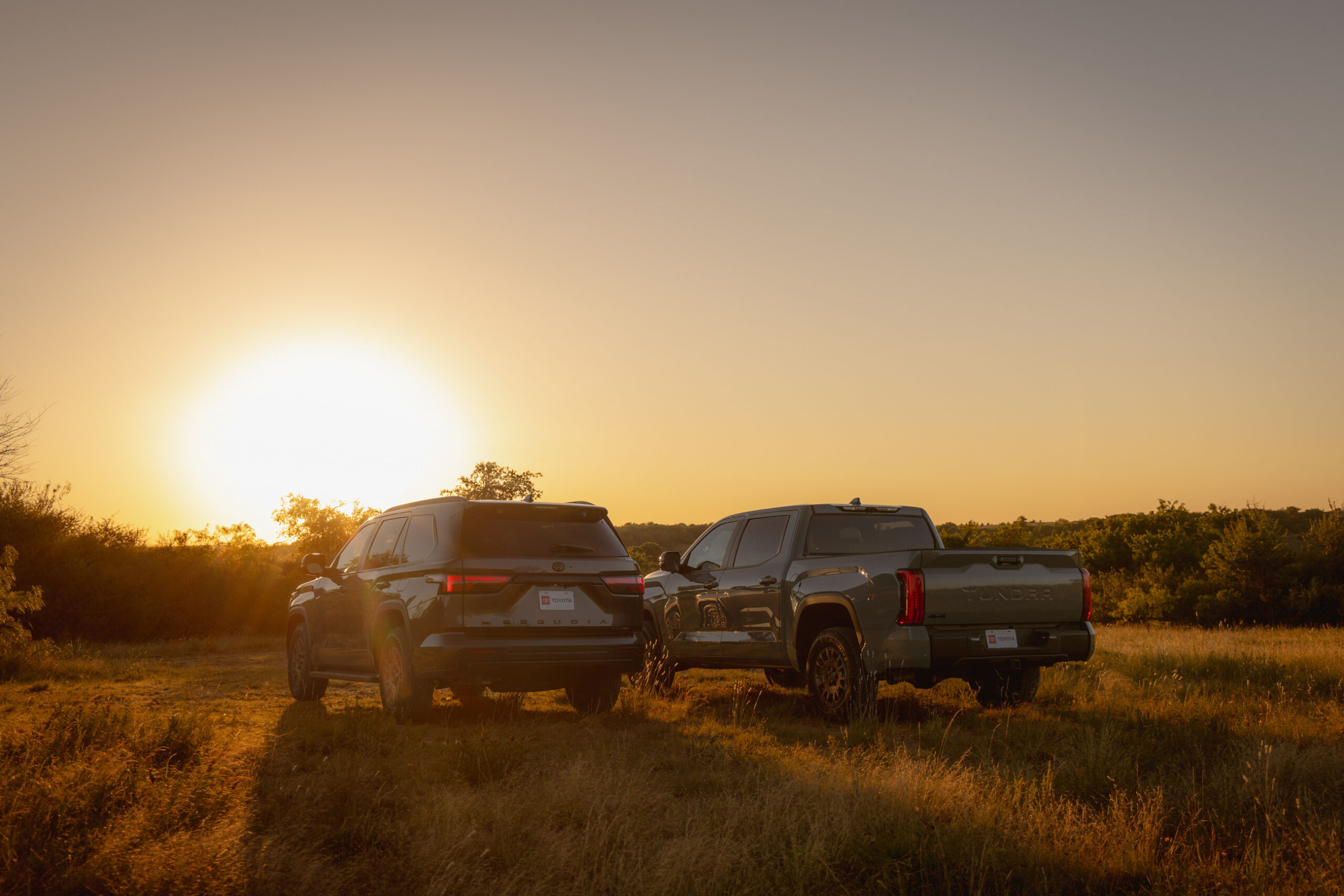 2027_Toyota_Trailhunter_Family_-2
