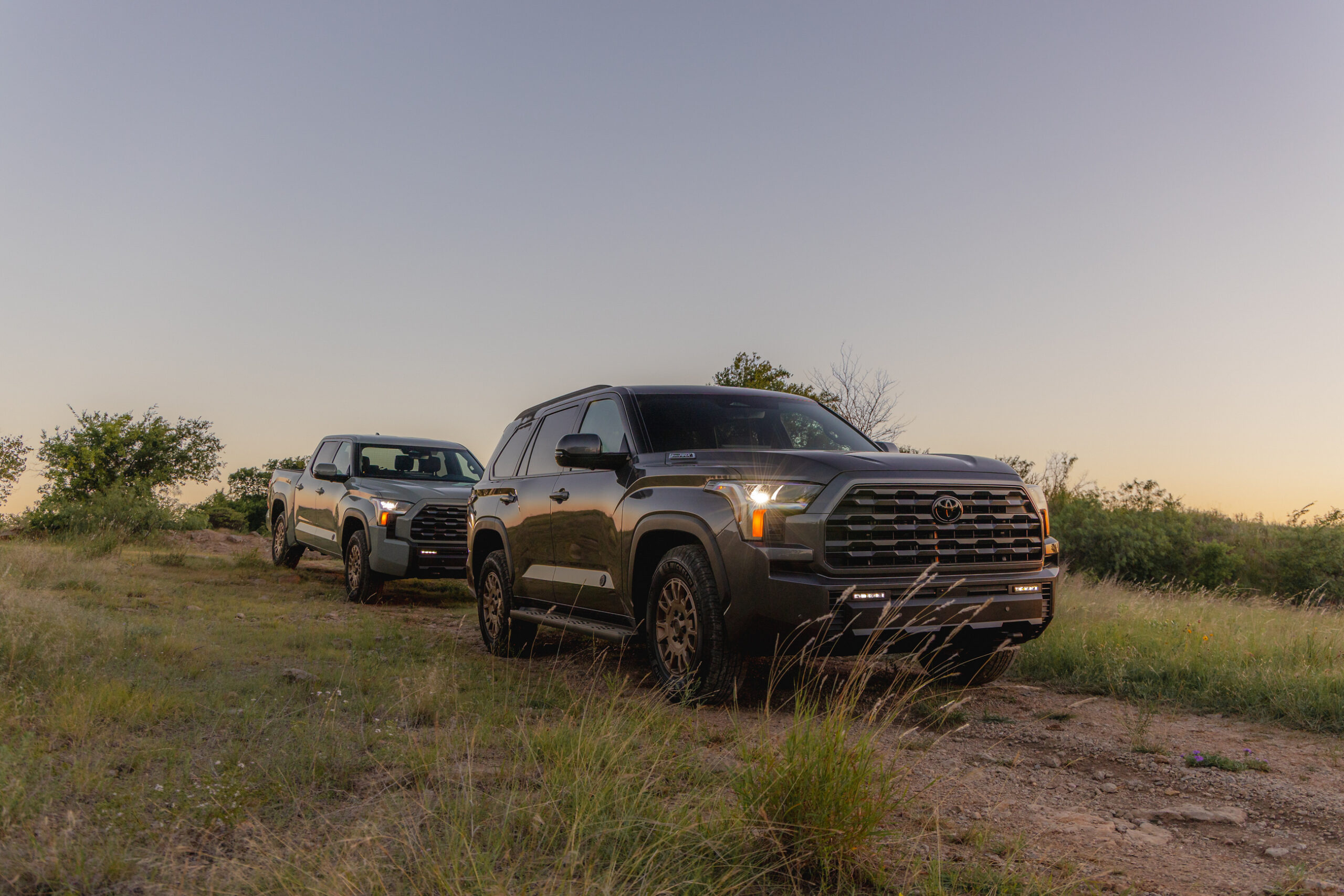 2027_Toyota_Trailhunter_Family_-7