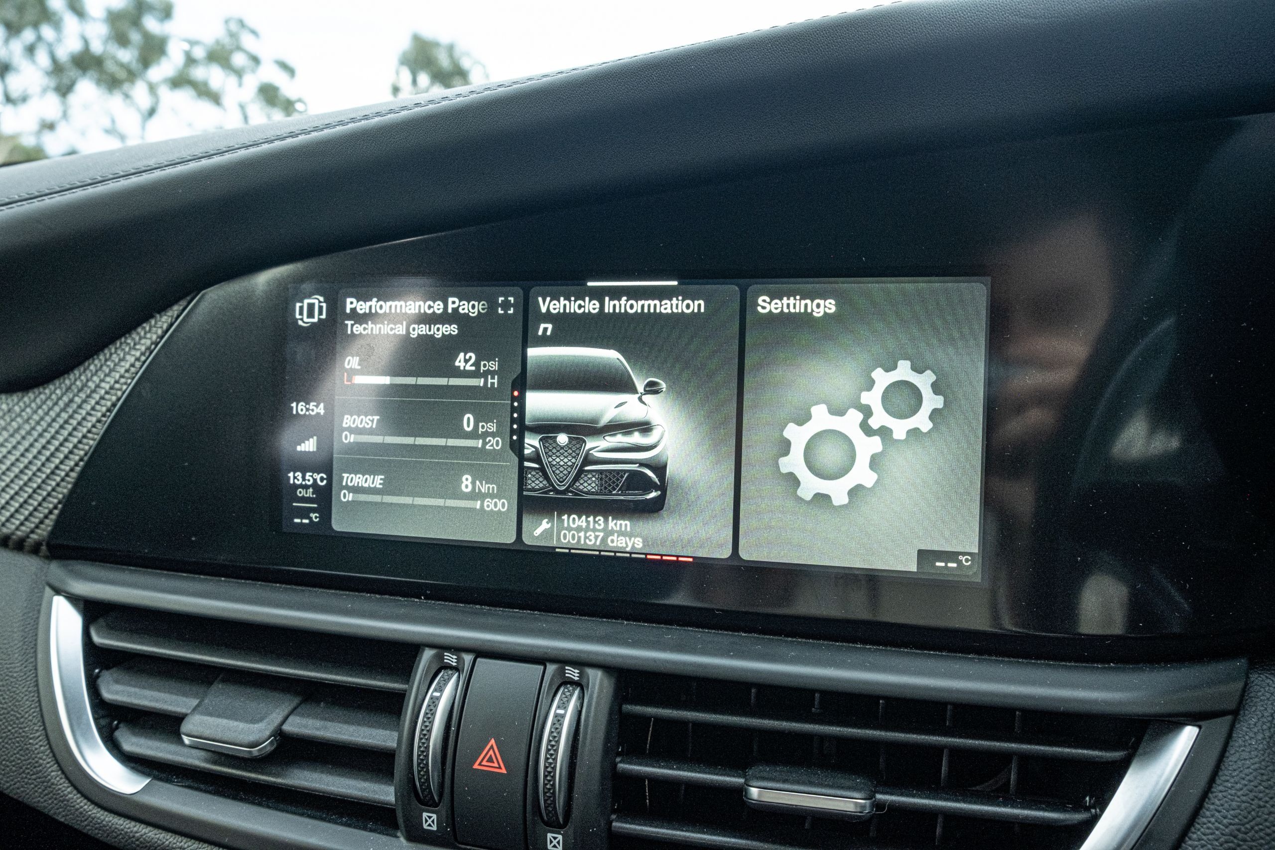 Alfa Romeo Giulia Quadrifoglio Review Australia New - 71
