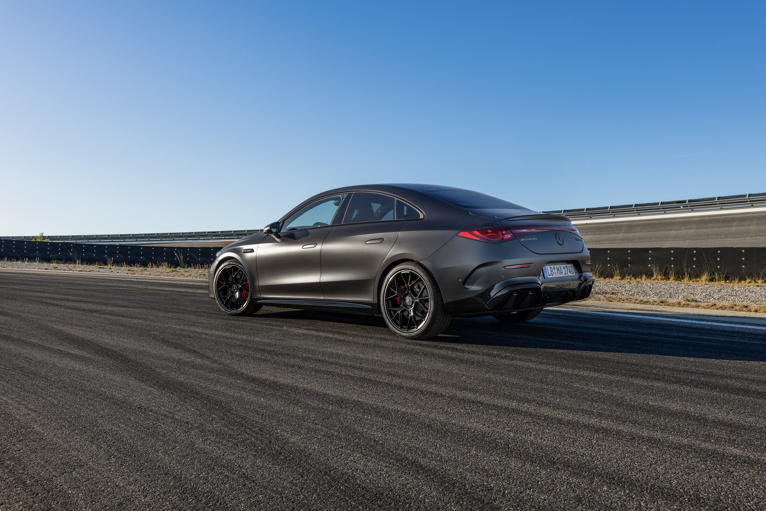 2027 Mercedes-AMG CLA 45 709 17