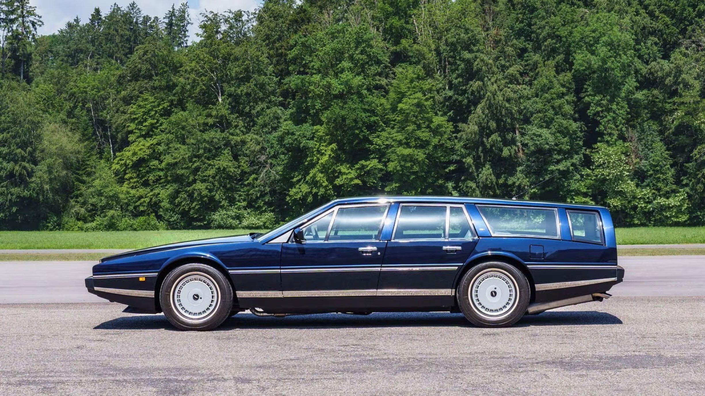 1987 Aston Martin Lagonda wagon 00012