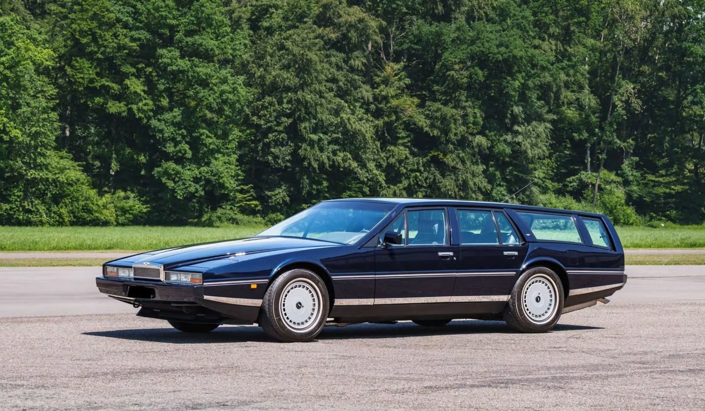 1987 Aston Martin Lagonda wagon 00014
