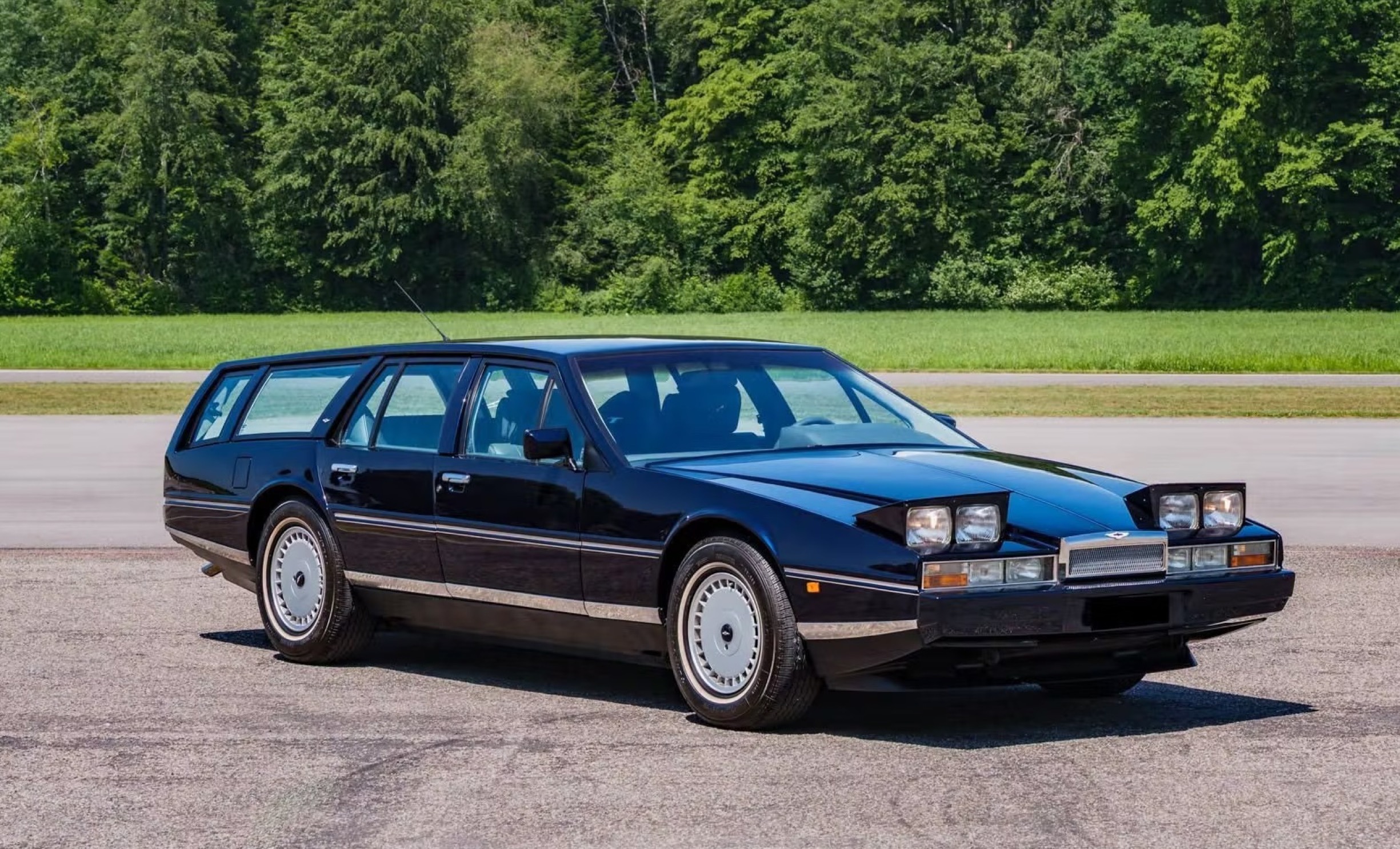 1987 Aston Martin Lagonda wagon 00022