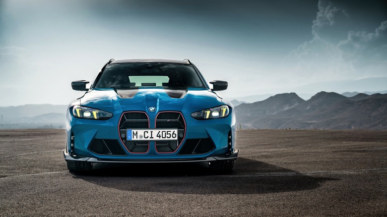 2025 BMW M3 CS Touring New - 25