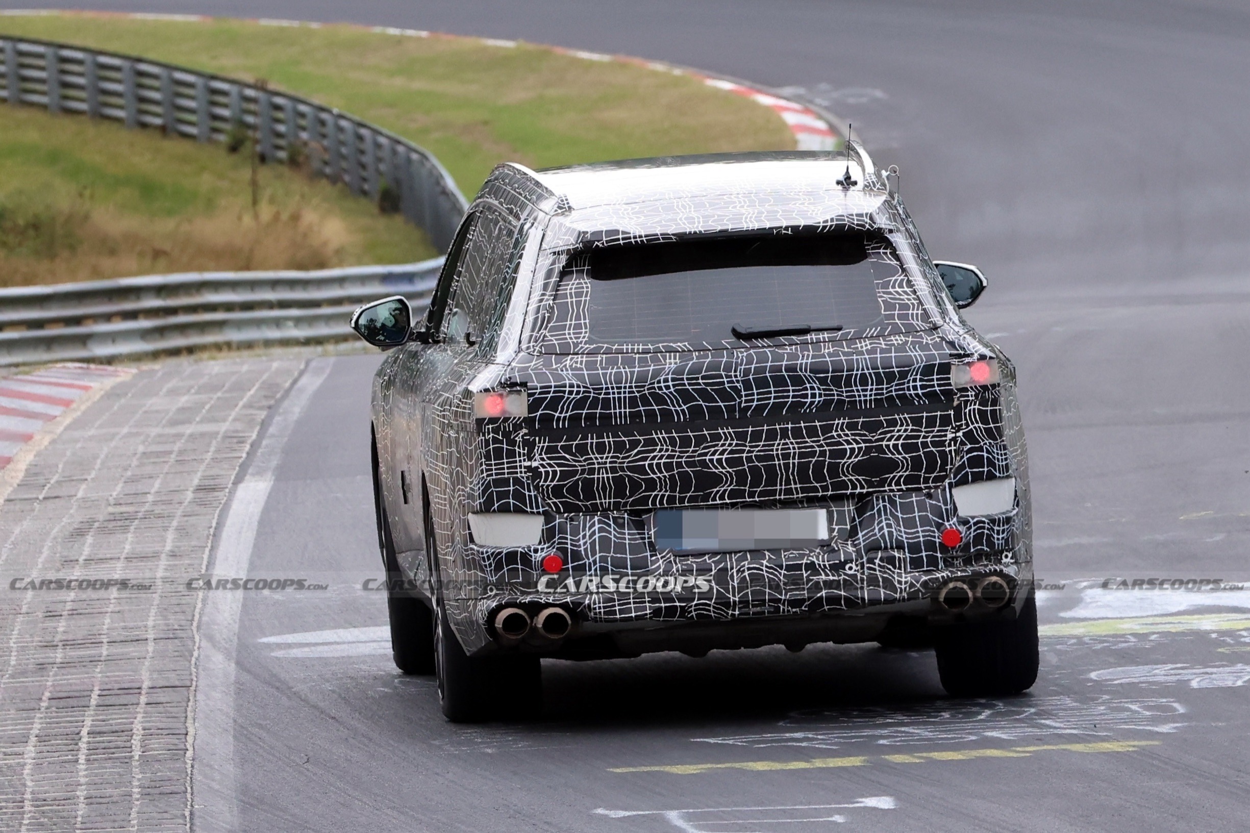 BMW X7 M60 spy shots 00013