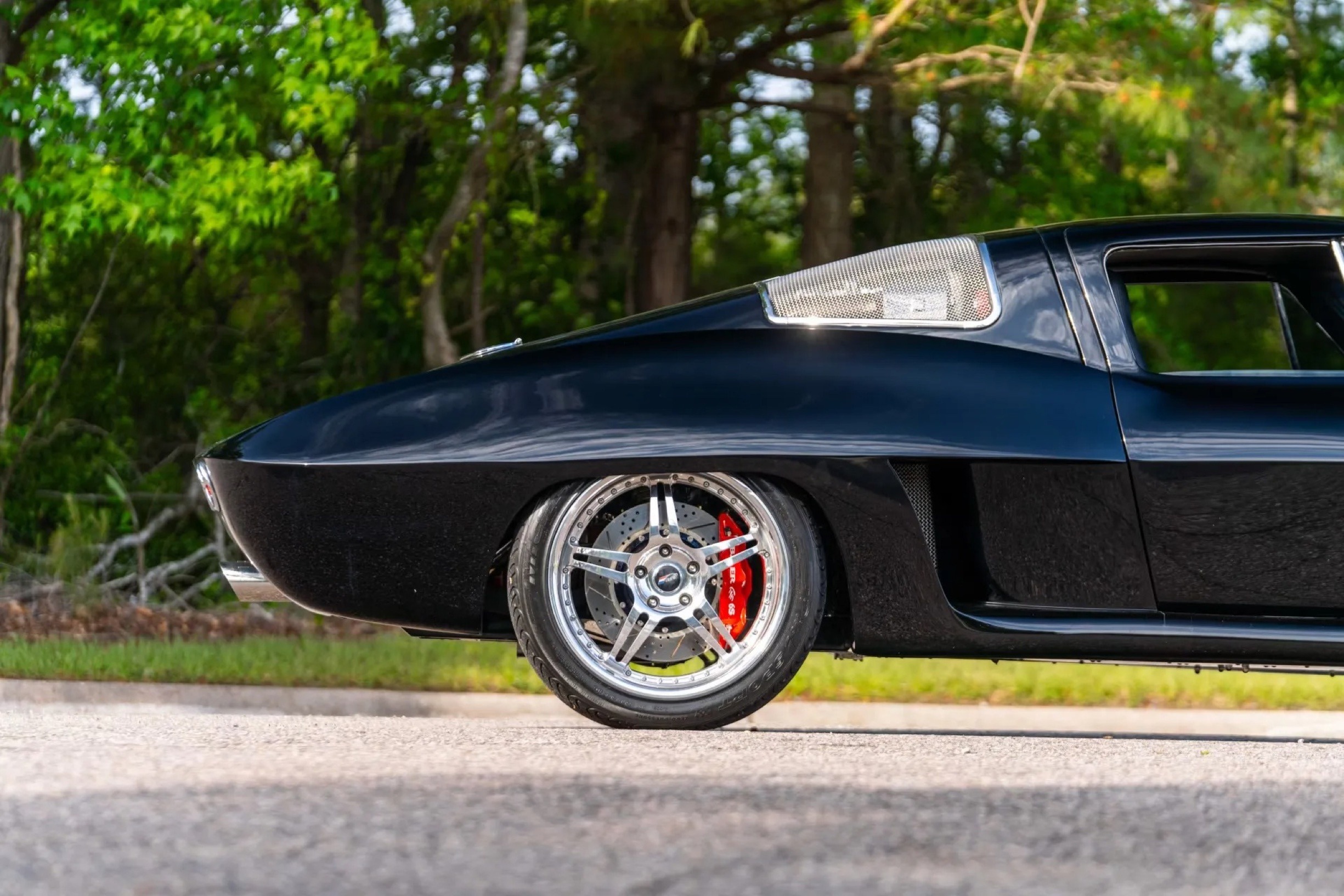 1963 Chevrolet Corvette Split-window Mid-engined LS1 00029