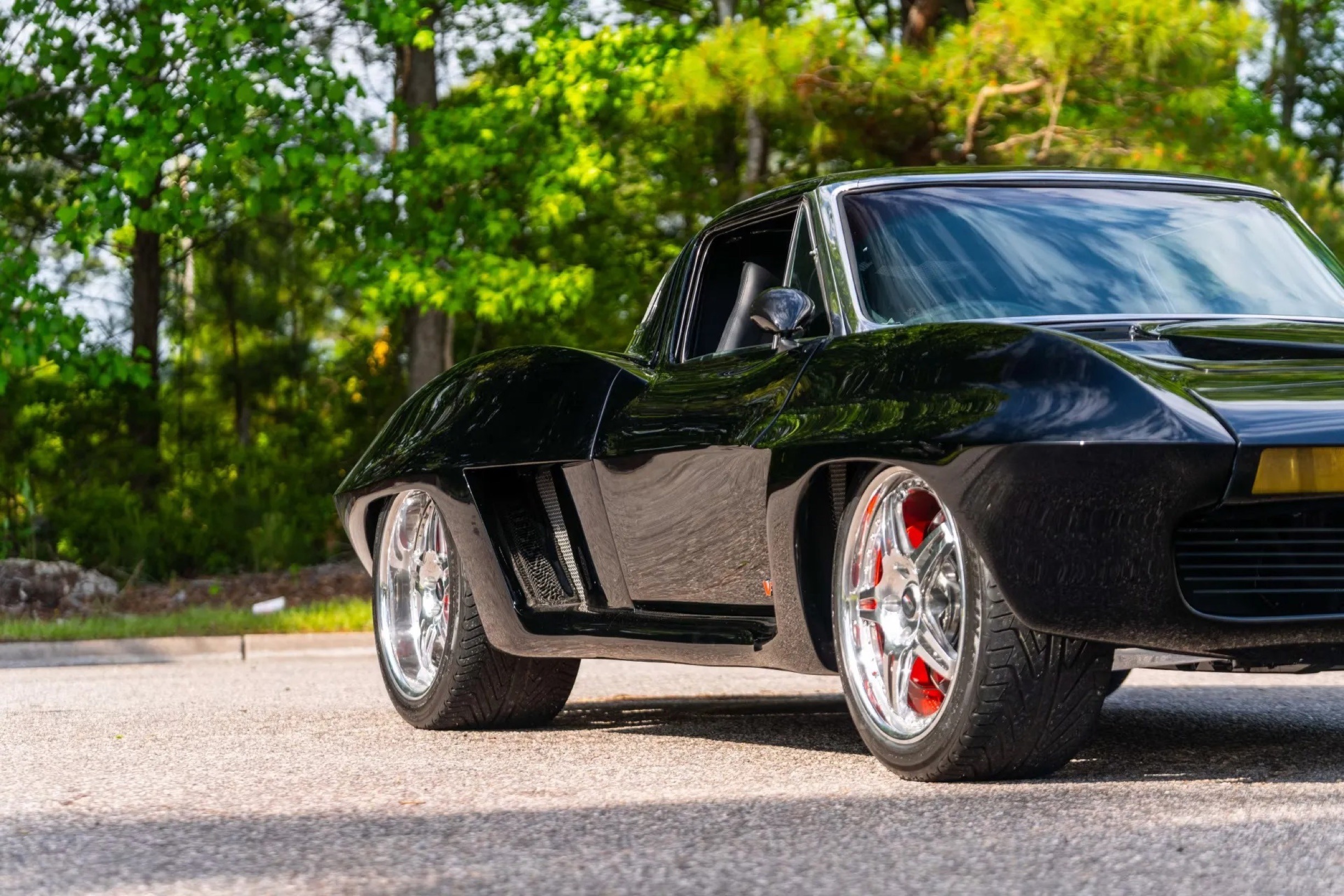 1963 Chevrolet Corvette Split-window Mid-engined LS1 00031