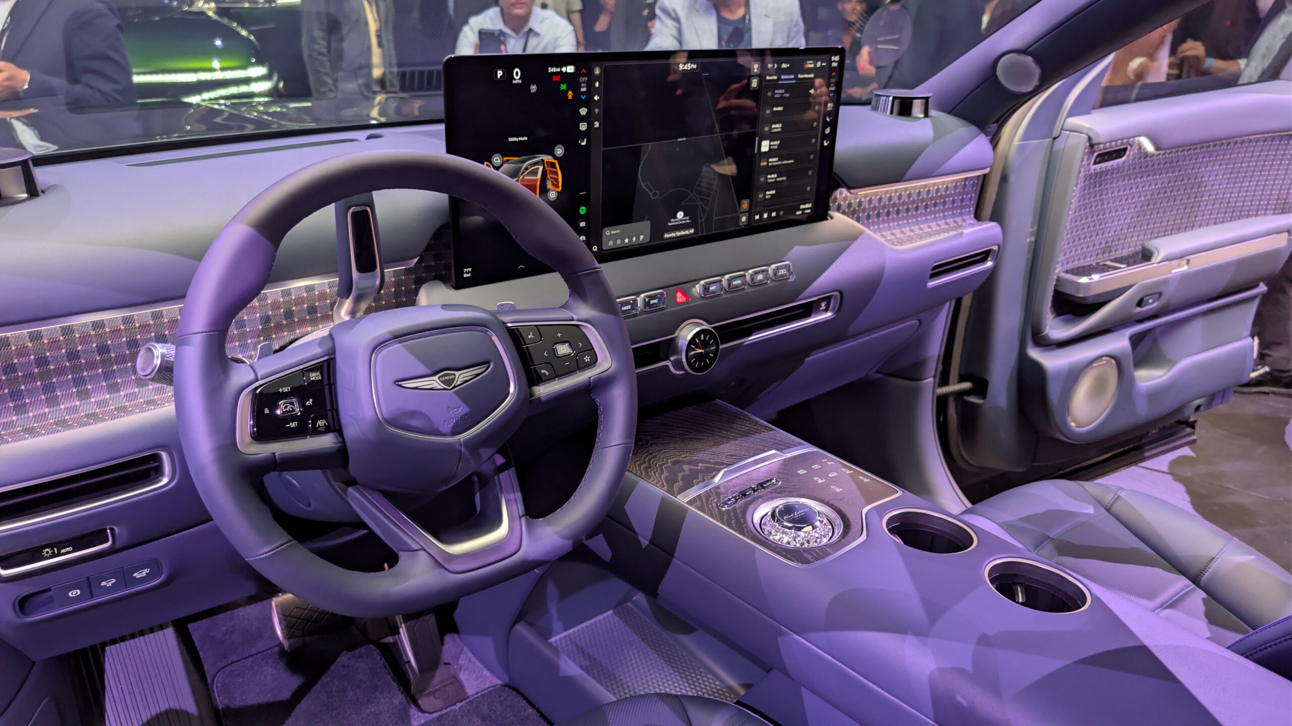 2028 Genesis GV90 210
