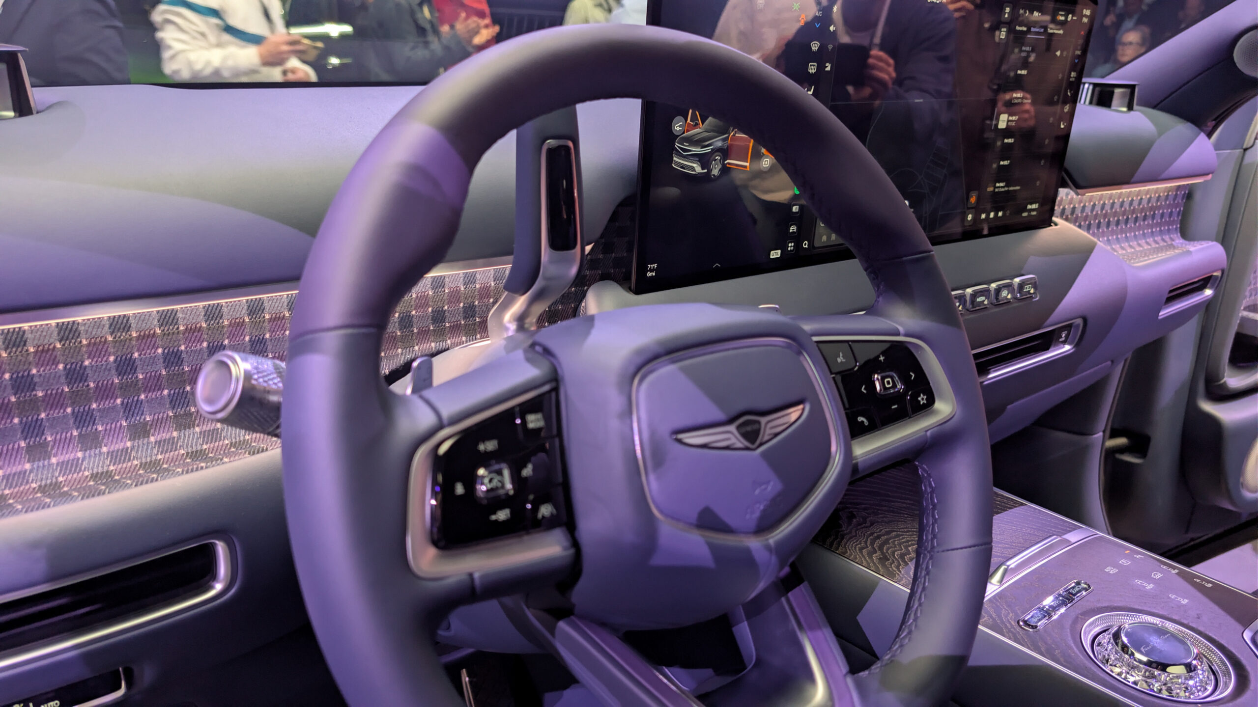 2028 Genesis GV90 217
