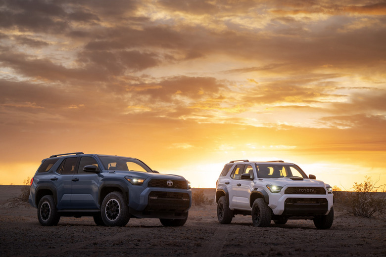 2026_Toyota_4Runner_Group_1