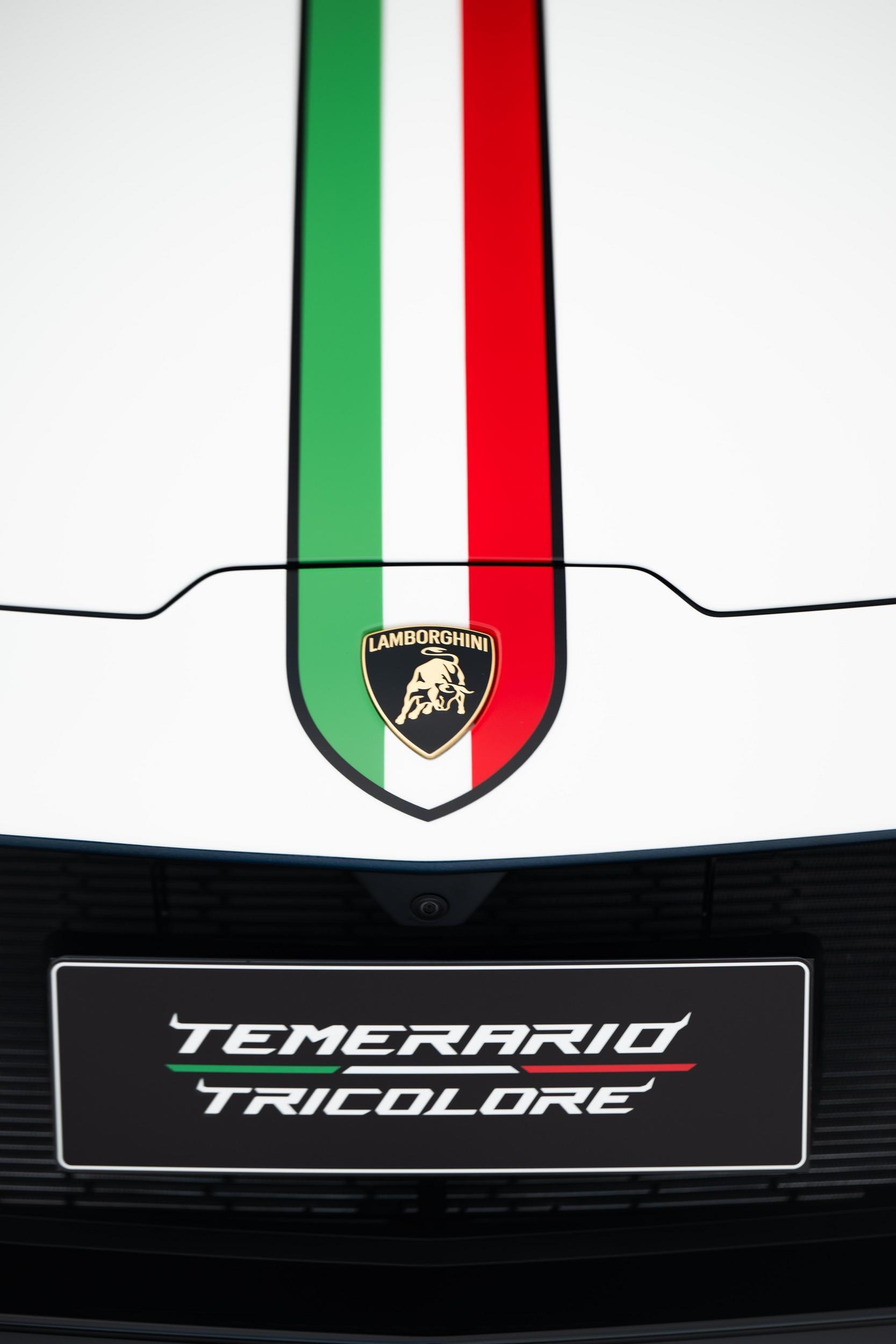 Lamborghini Temerario Tricolore 824 13