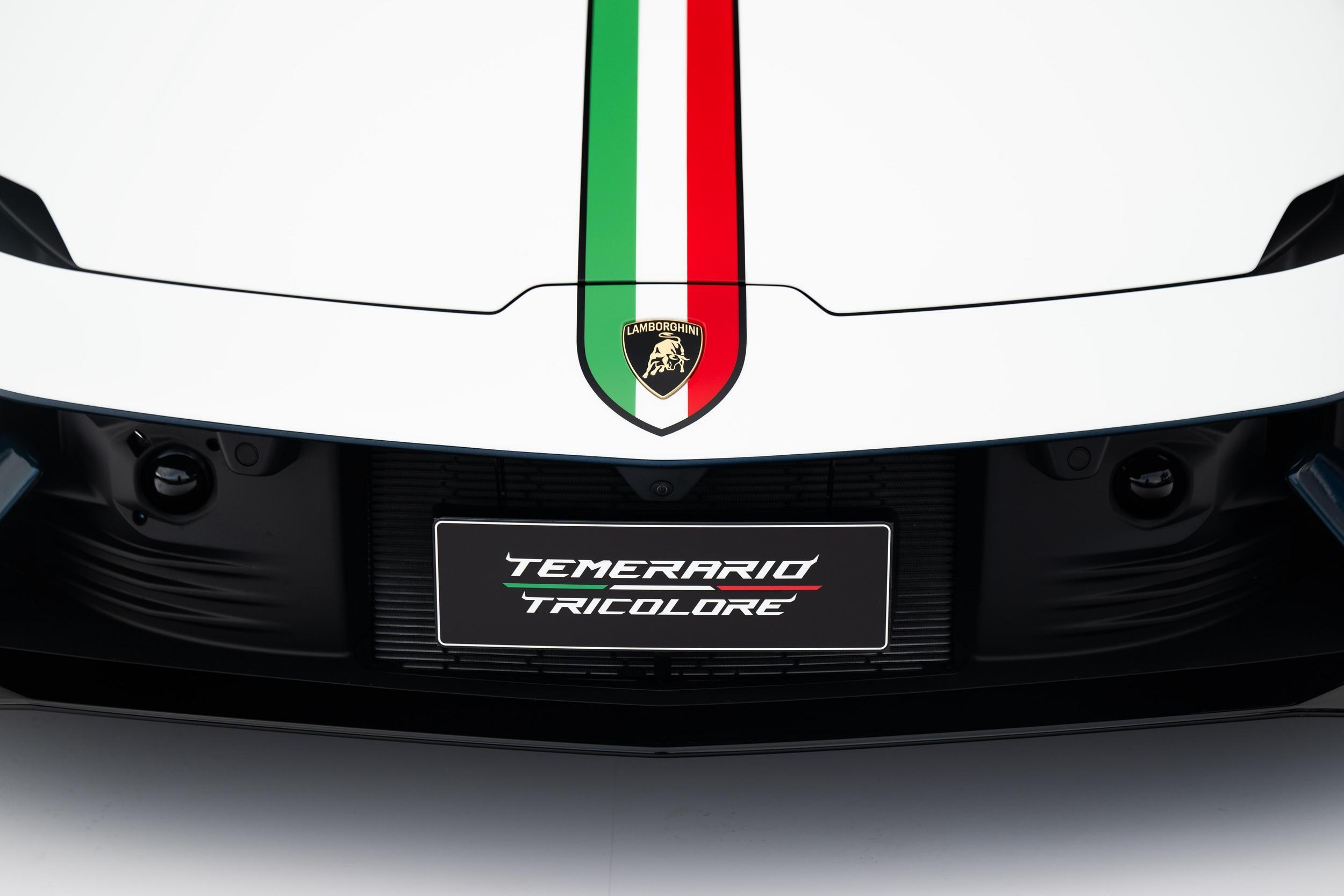Lamborghini Temerario Tricolore 824 15