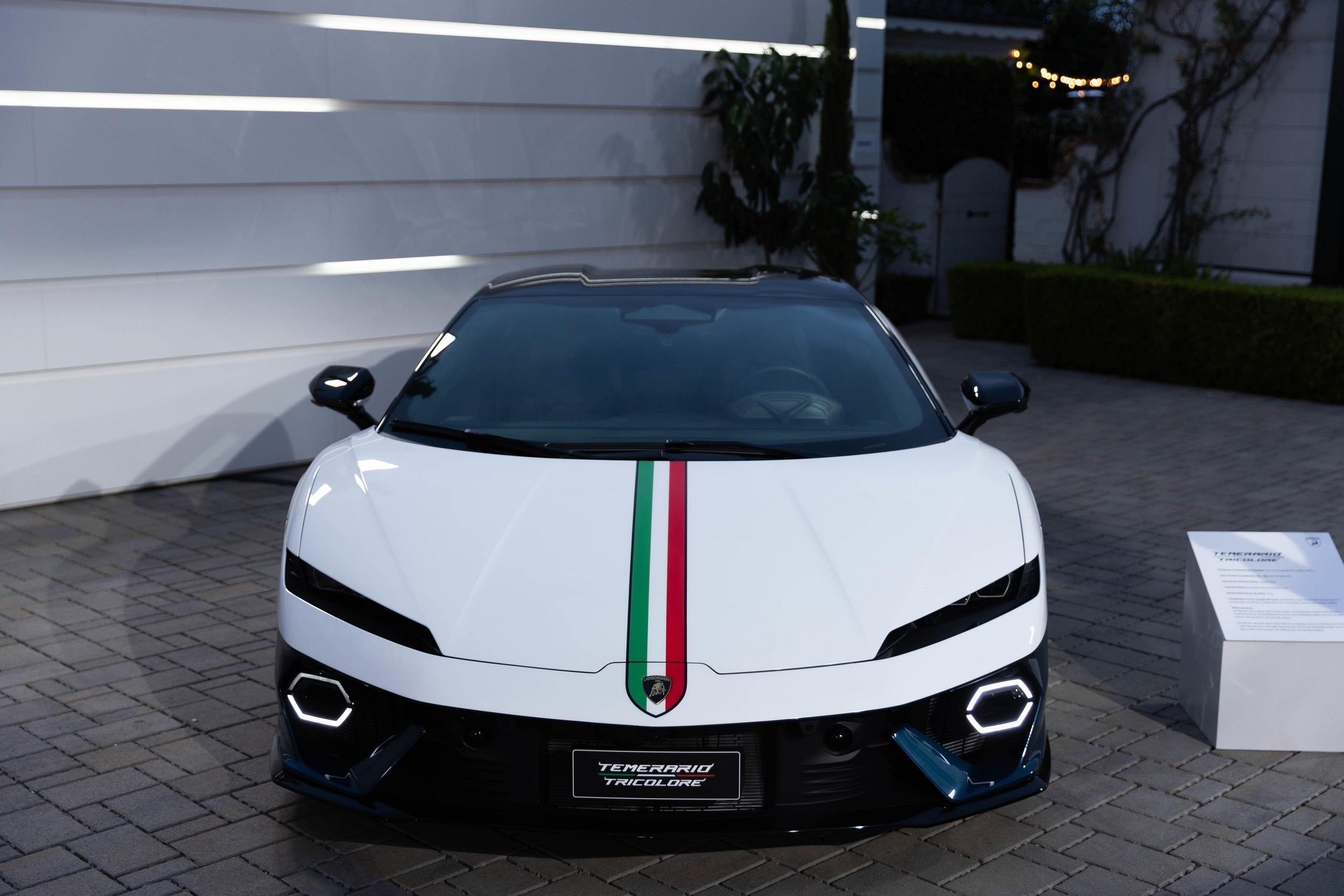 Lamborghini Temerario Tricolore 824 19