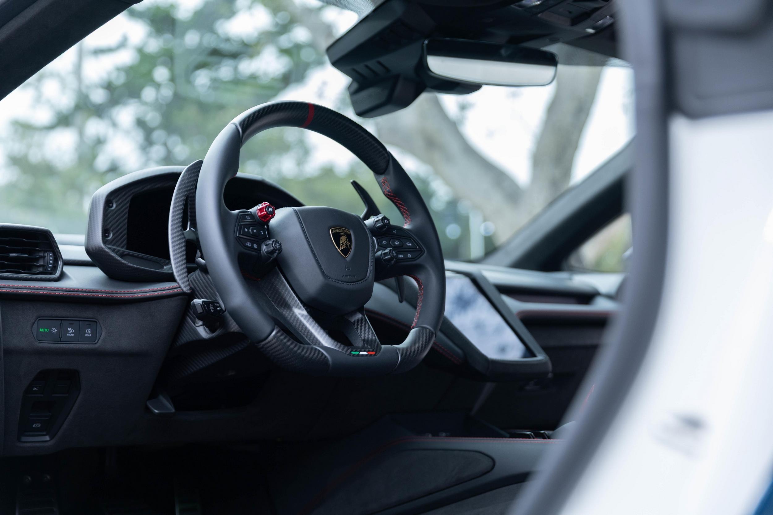 Lamborghini Temerario Tricolore 824 23