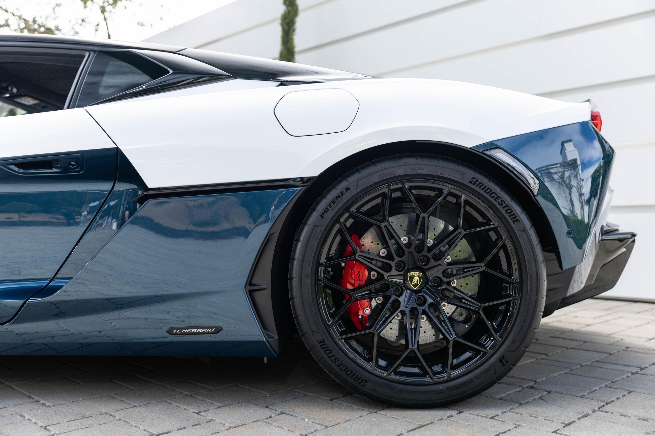 Lamborghini Temerario Tricolore 824 27