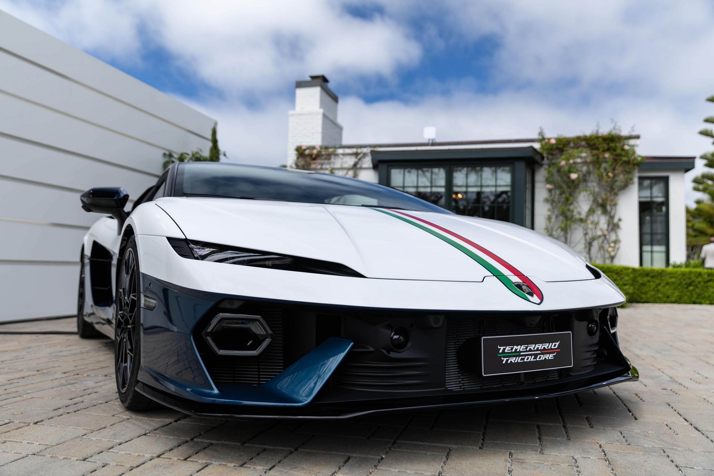 Lamborghini Temerario Tricolore 824 35
