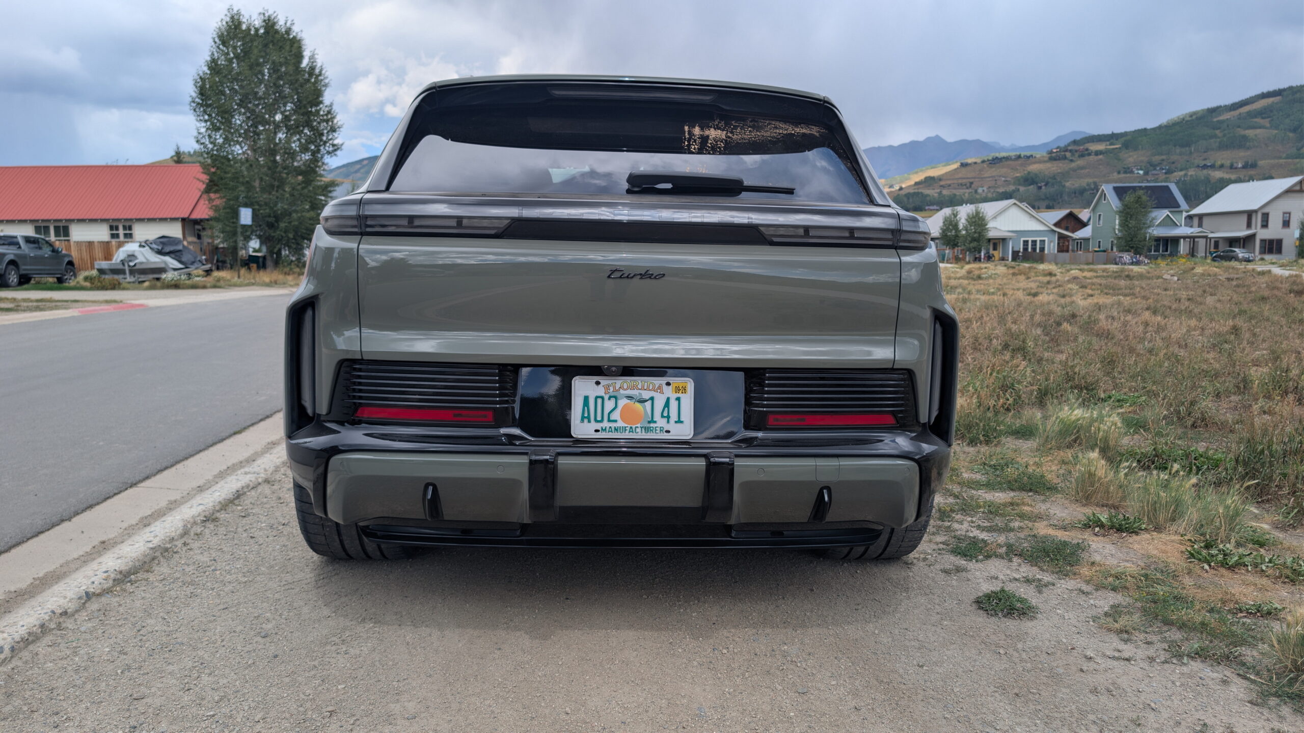 2026 Porsche Cayenne for Carscoops by Stephen Rivers 39