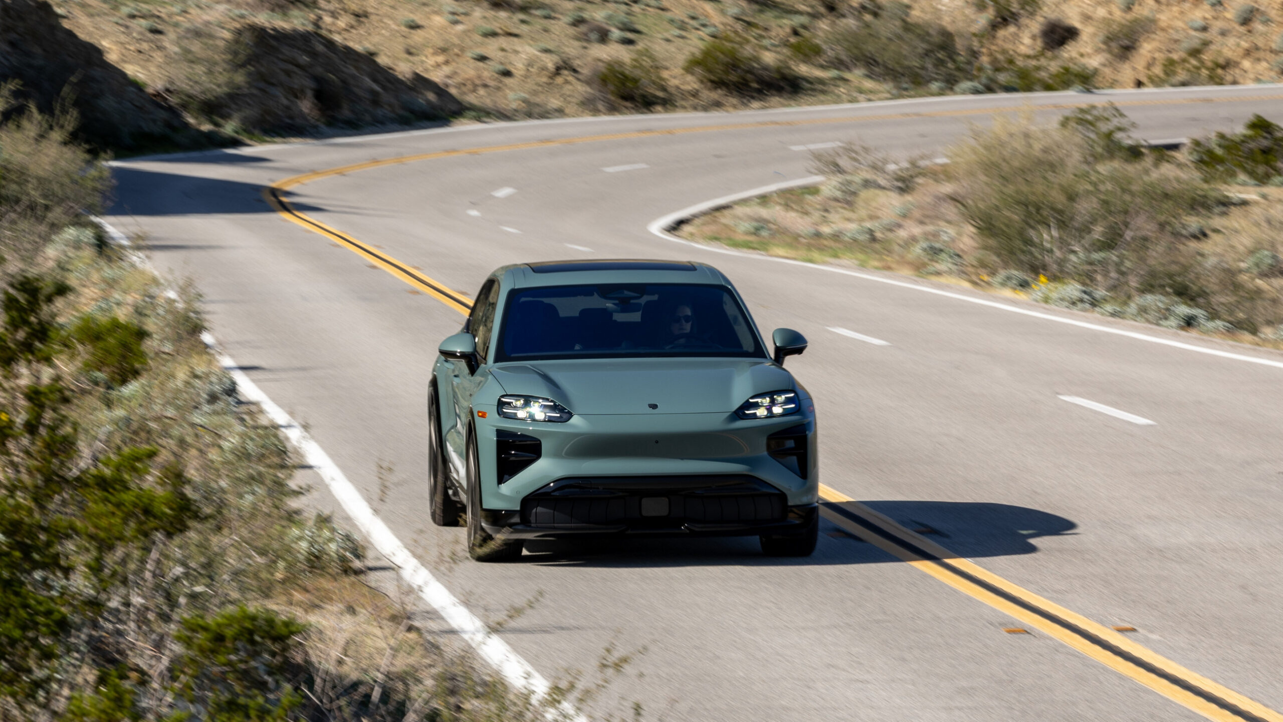 2026 Porsche Cayenne Turbo Electric 13